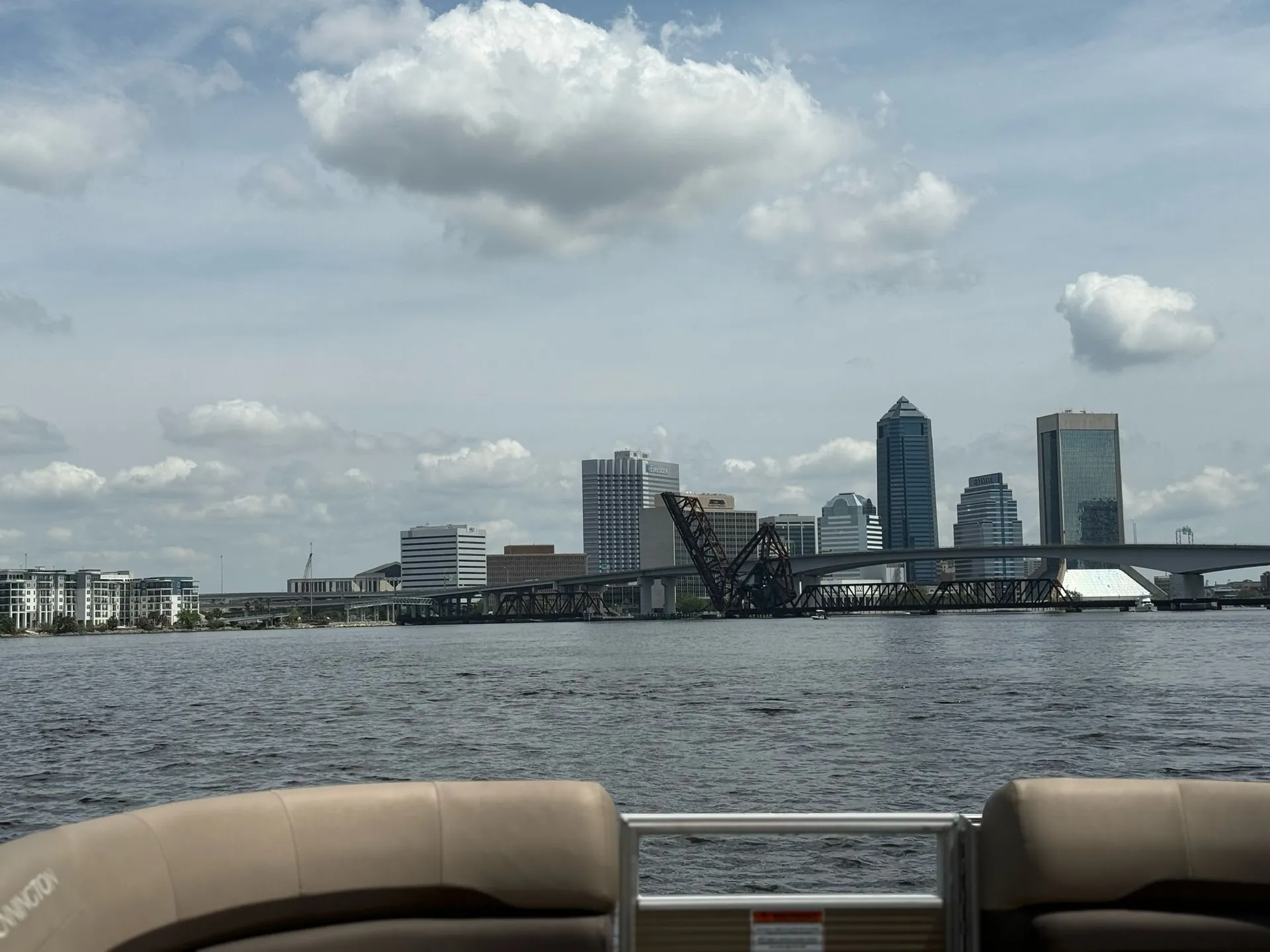 2023 Bennington SXSR, Family, Party Ready and/or Date Night Outing 