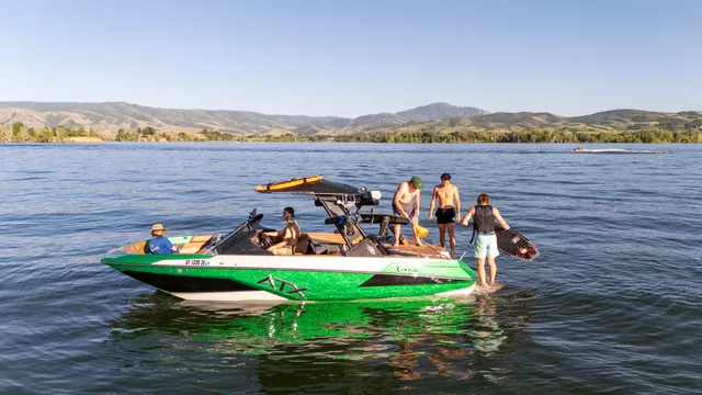 Rent a ATX BOATS ski and wakeboard in Layton, UT near me