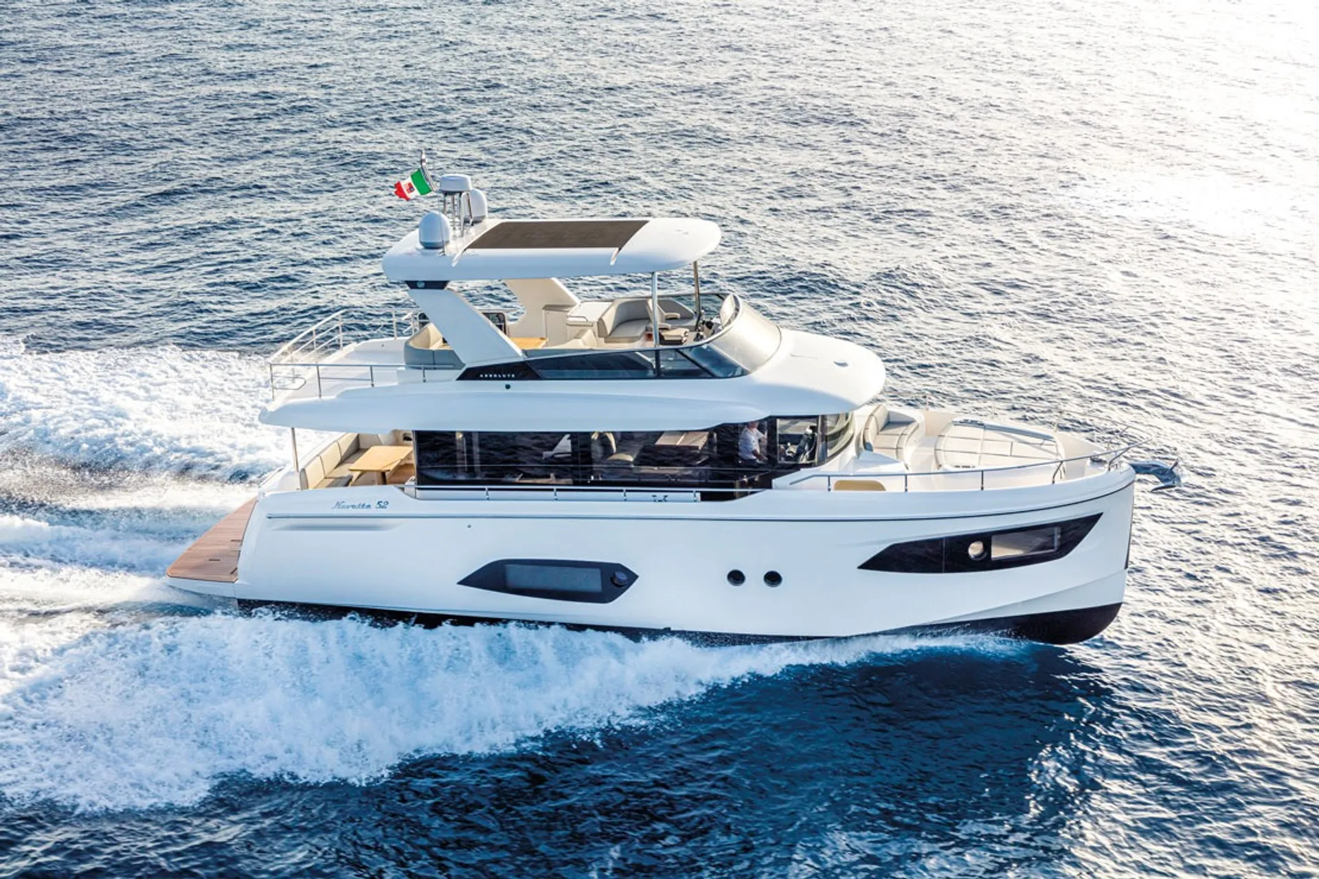 Rally Point | Absolute Navetta 52 – Italian Luxury on Sarasota Bay