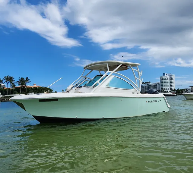 Rent a dual console in Hollywood, FL near me