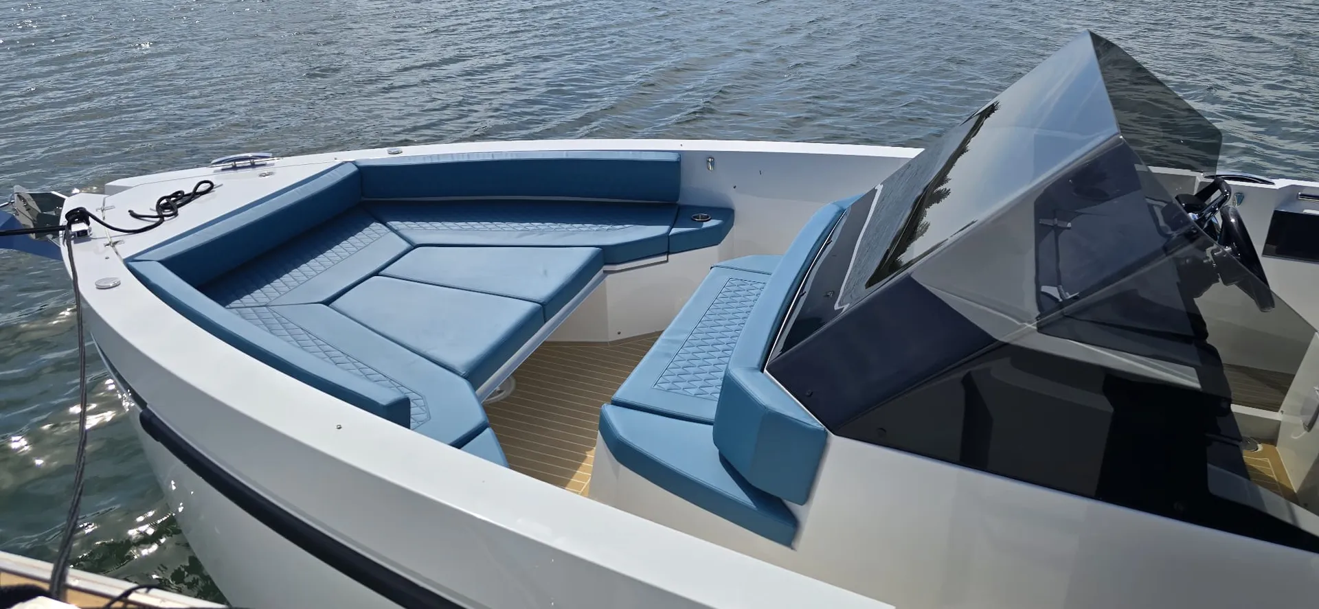 29' 2025 De Antonio + Seabob Boat Rental in Sag Harbor, New York