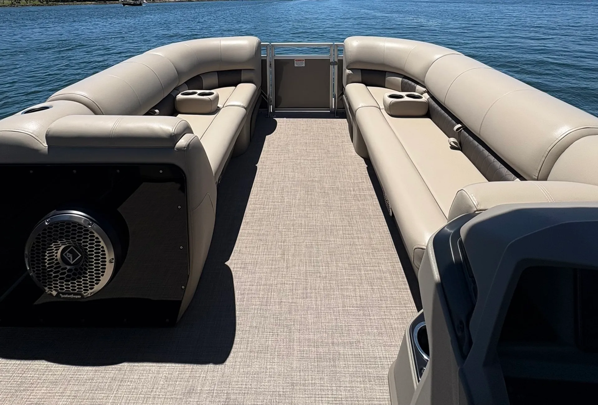 Amazing Pontoon Escape for 8 Party Adventure