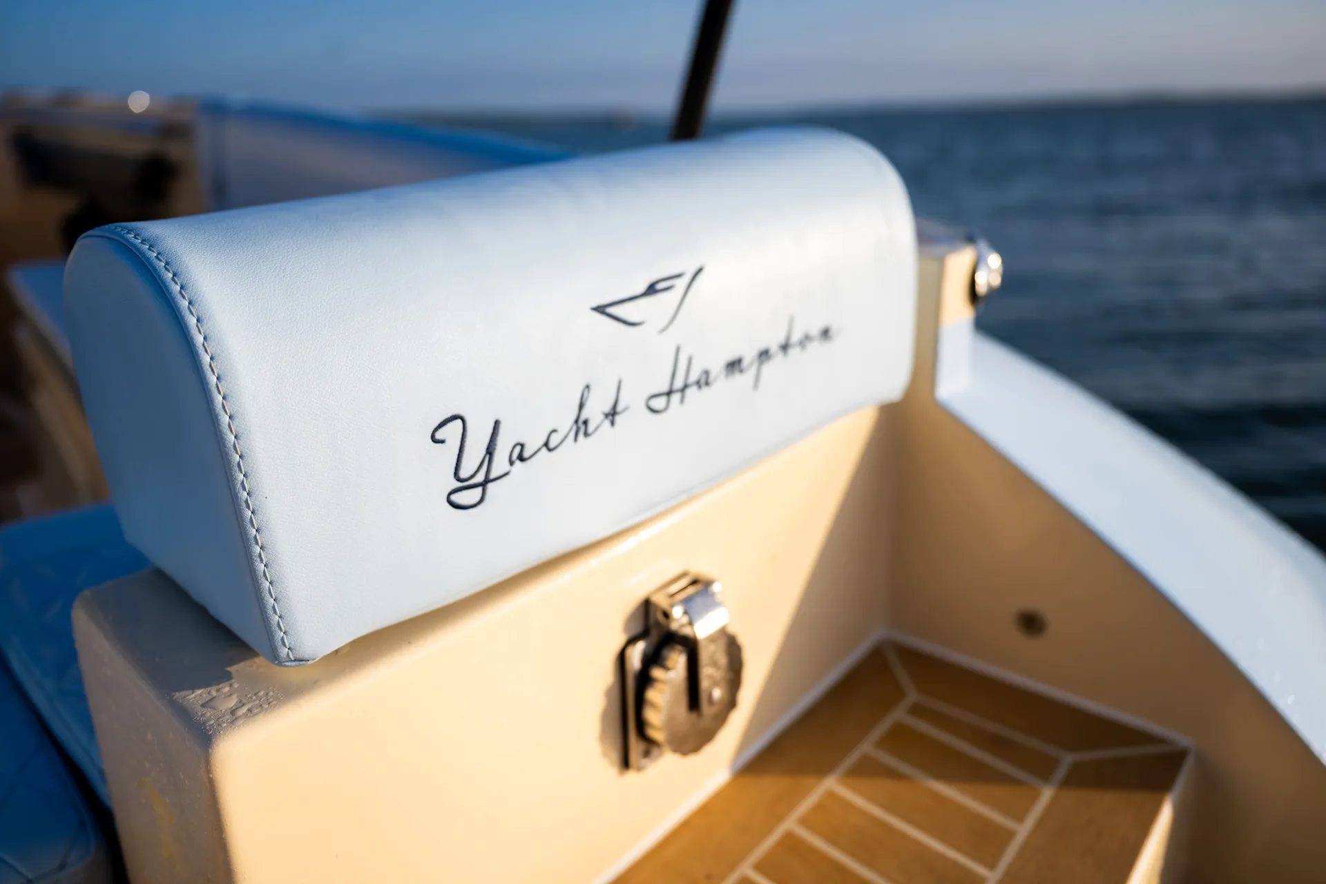 27' 2026 Picnic Boat Rental in Sag Harbor, New York