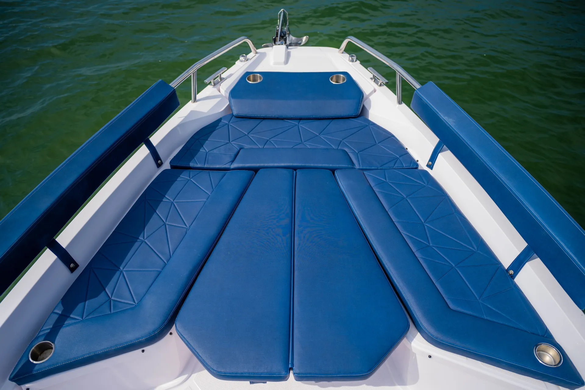 2025 29' Axopar Sun Top Brand New Sag Harbor, New York