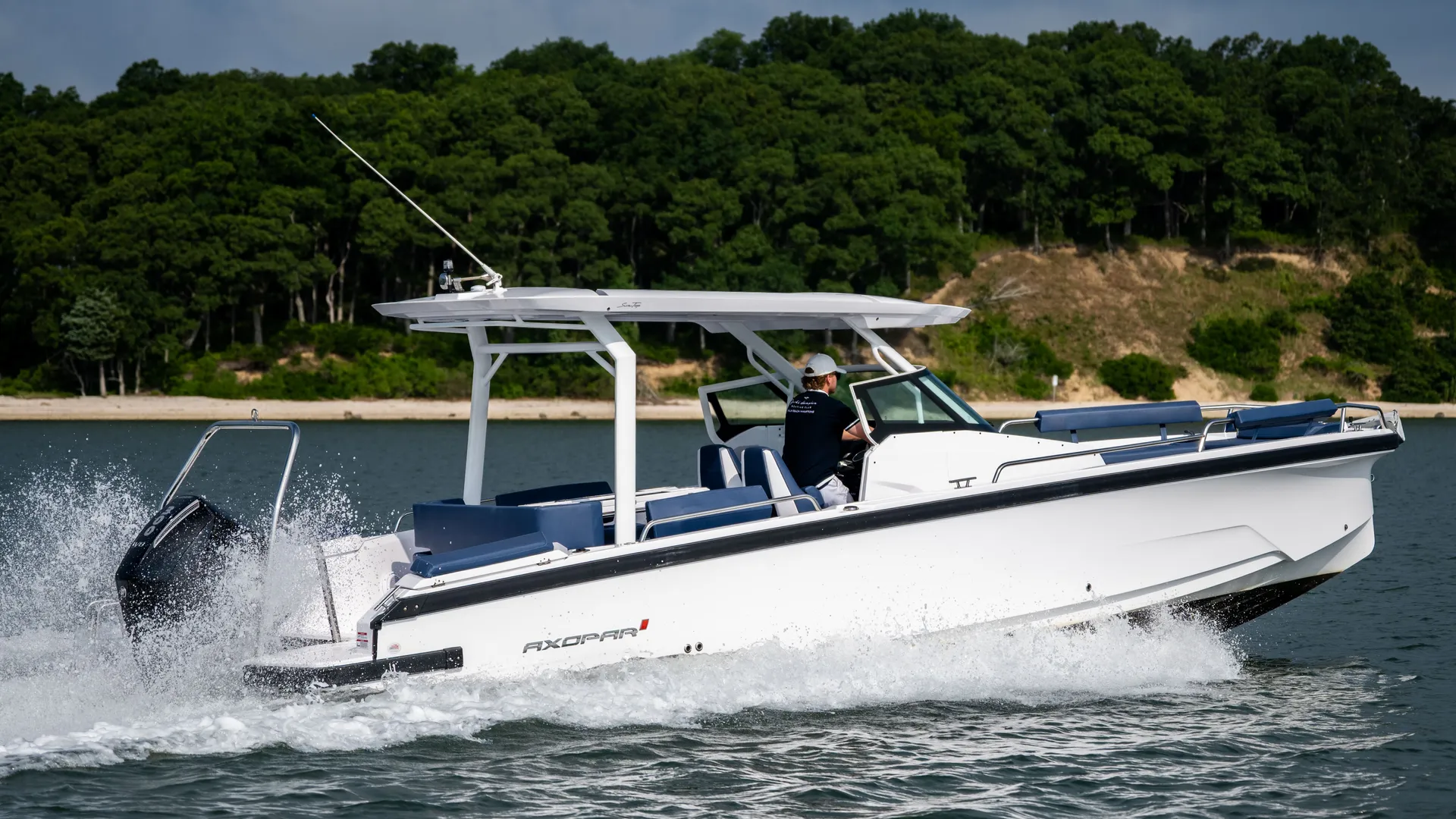 2025 29' Axopar Sun Top Brand New Sag Harbor, New York