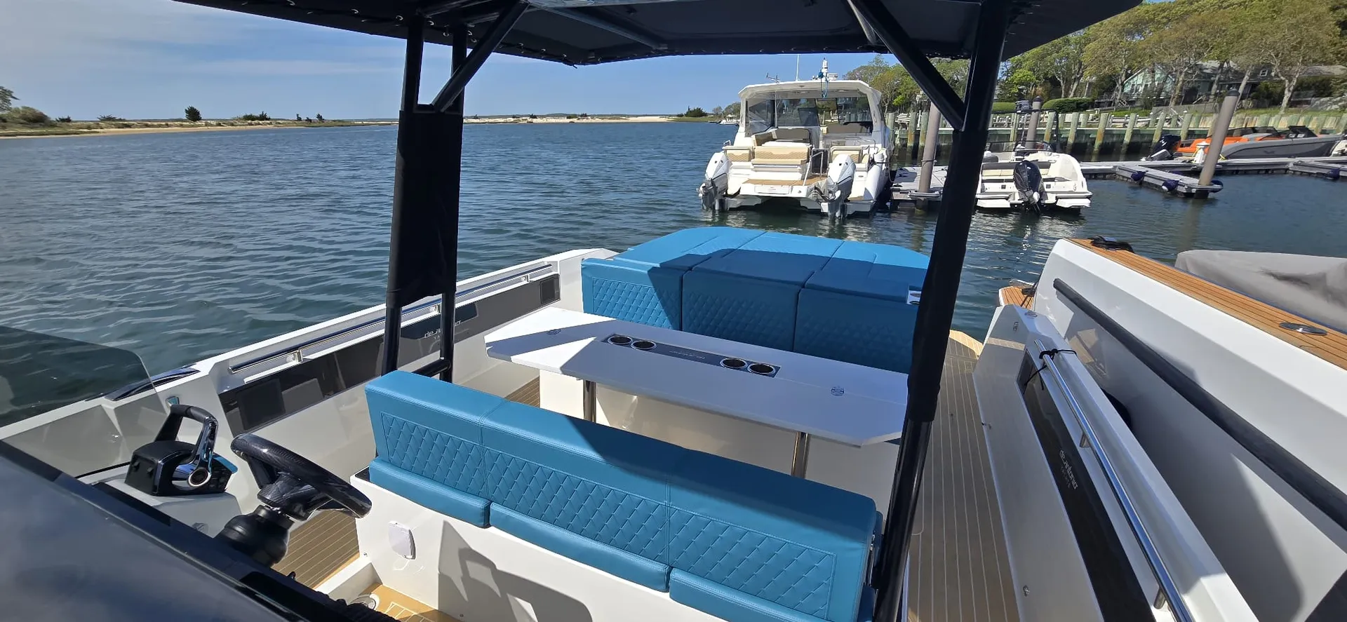 29' 2025 De Antonio + Seabob Boat Rental in Sag Harbor, New York