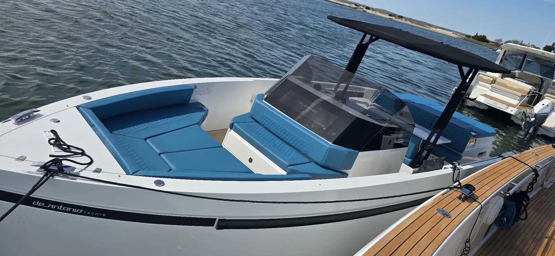 29' 2025 De Antonio + Seabob Boat Rental in Sag Harbor, New York