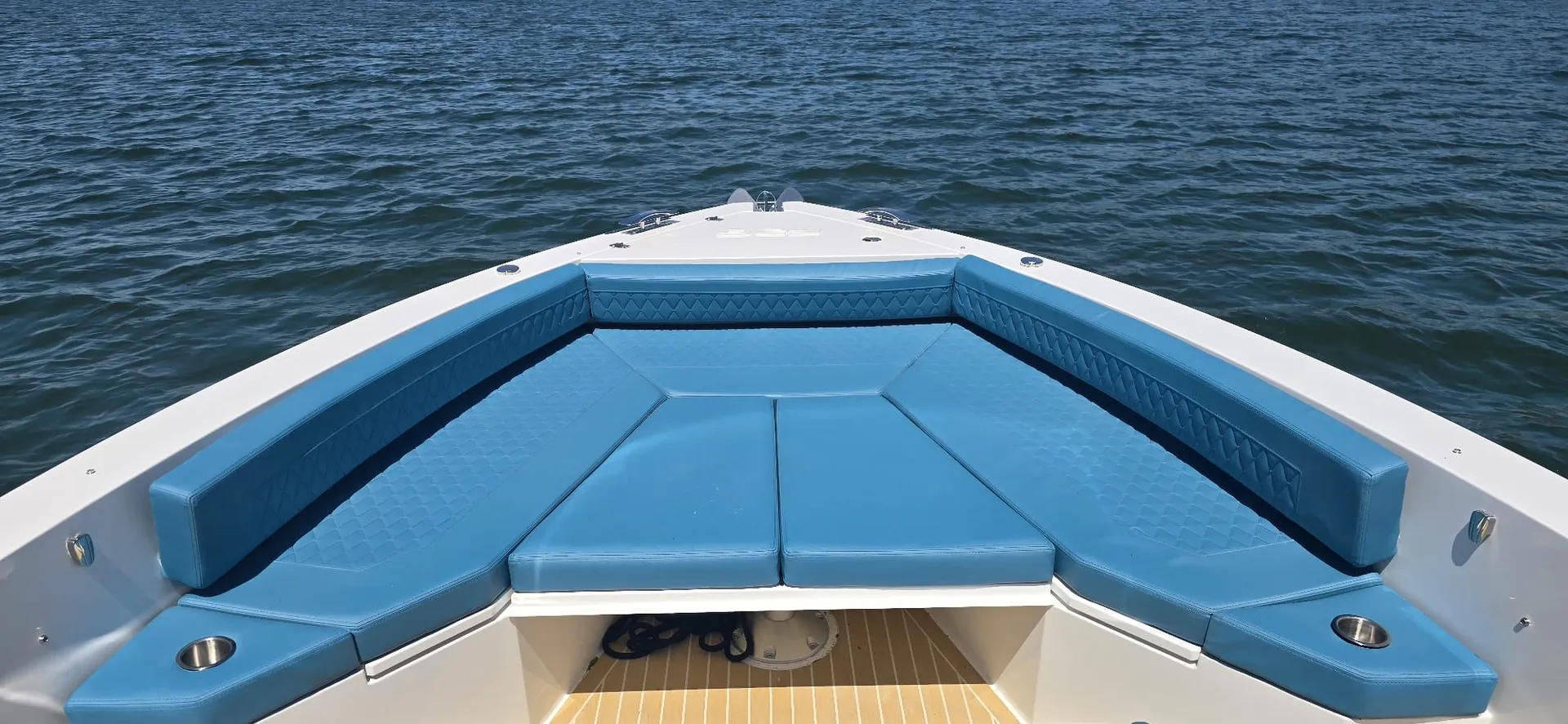 29' 2025 De Antonio + Seabob Boat Rental in Sag Harbor, New York