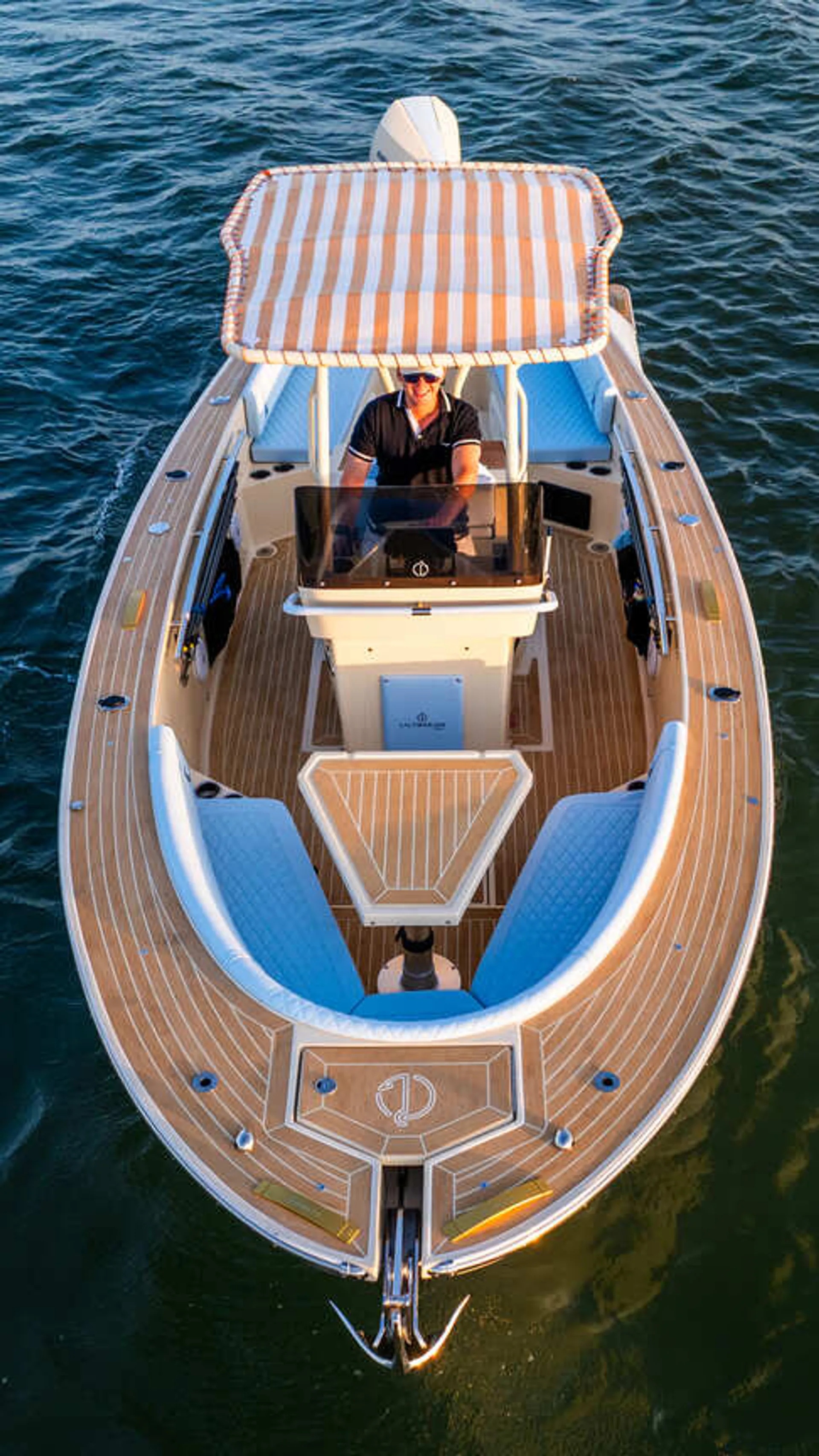 27' 2026 Picnic Boat Rental in Sag Harbor, New York