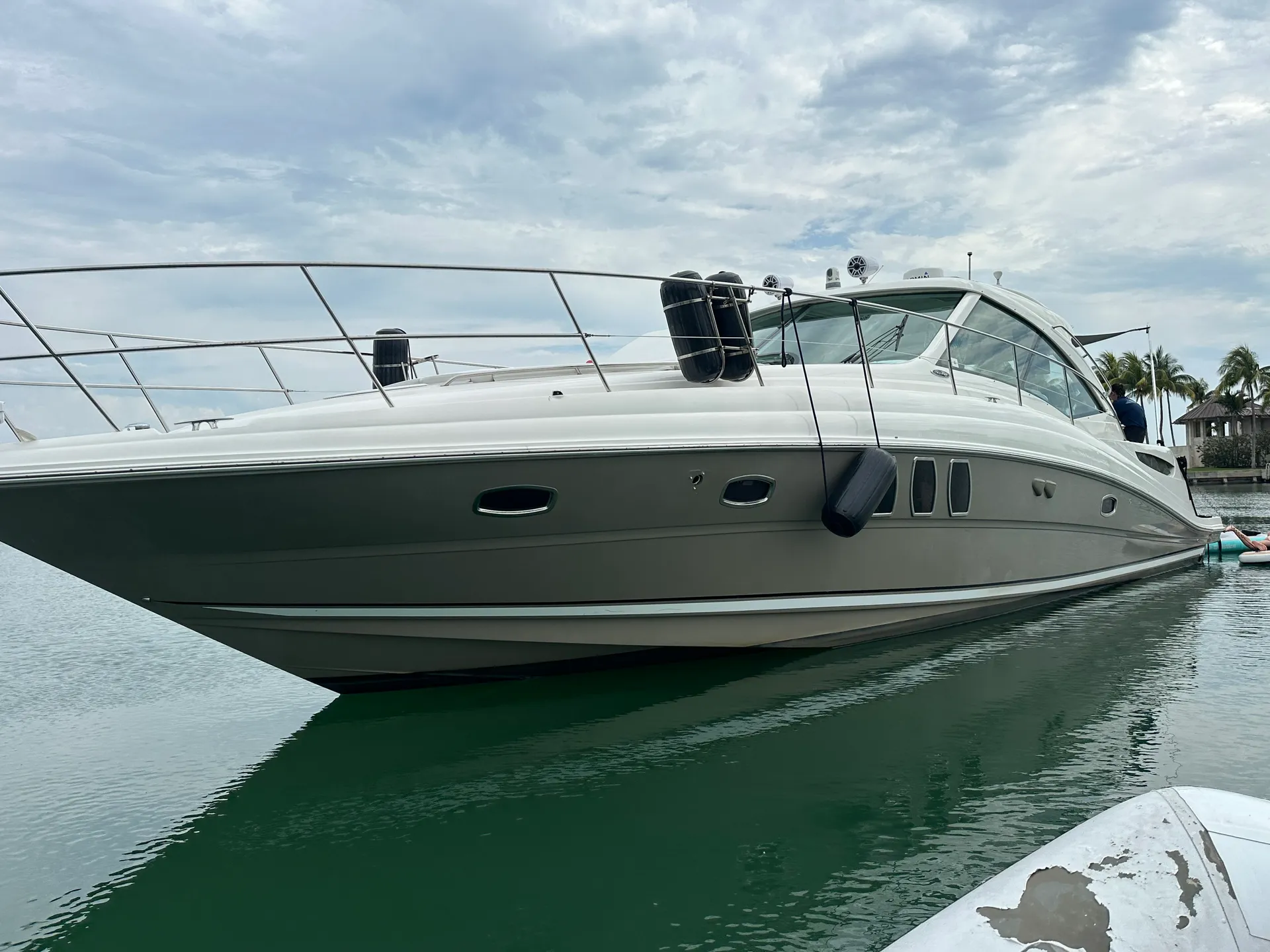 Miamis best V.I.P experience-adventures!