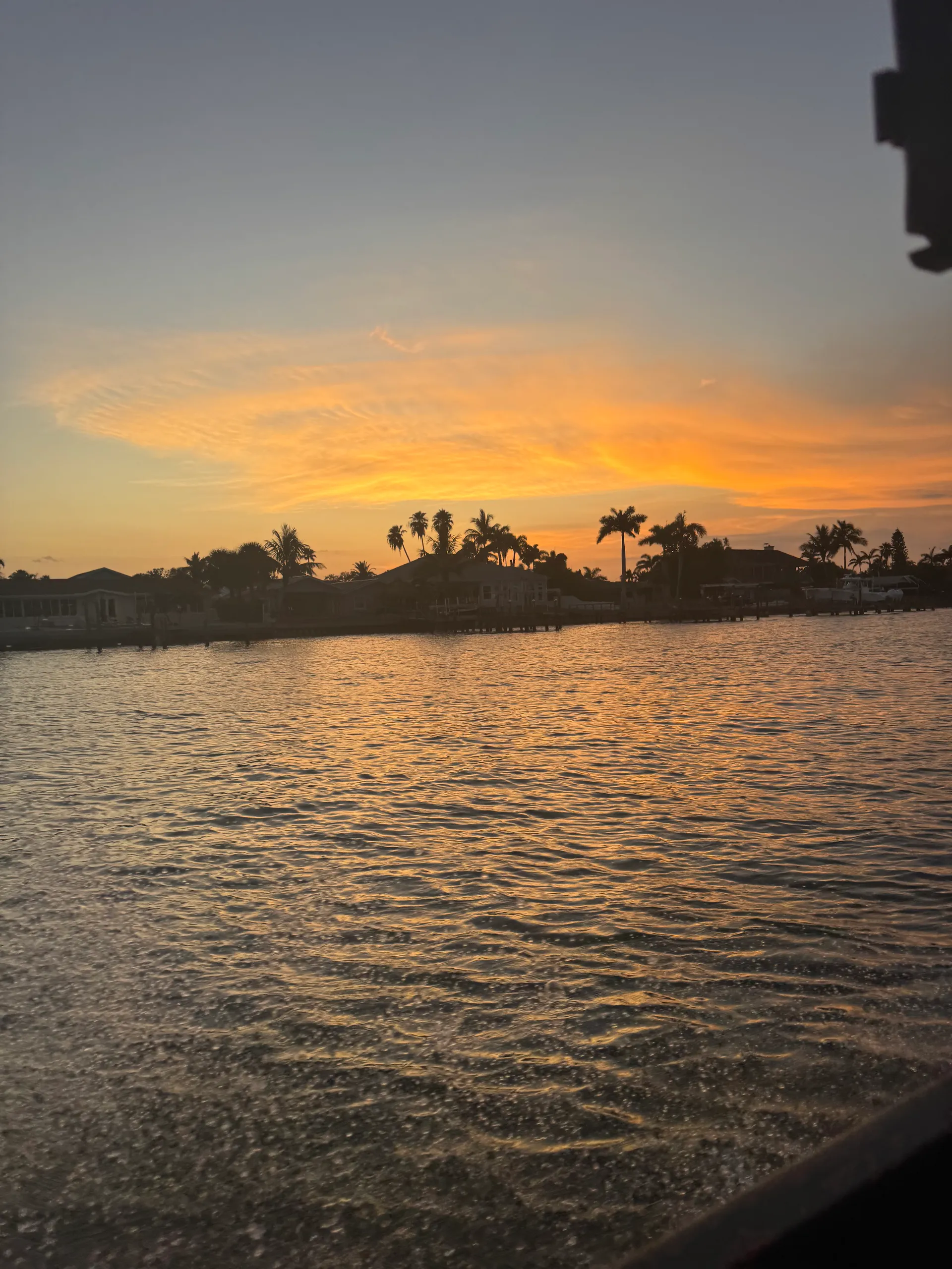 2025 Tritoon – Luxury | John's Pass, Egmont, Shell Key, St. Pete Beach