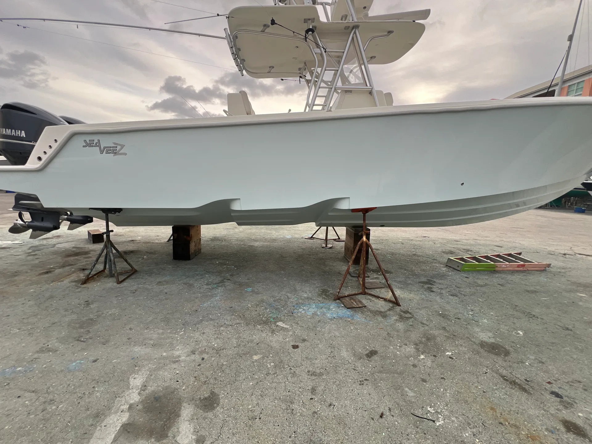 Sea Vee Boats 340b Open w/2-F350 Yamaha in Lantana, FL — photo 5