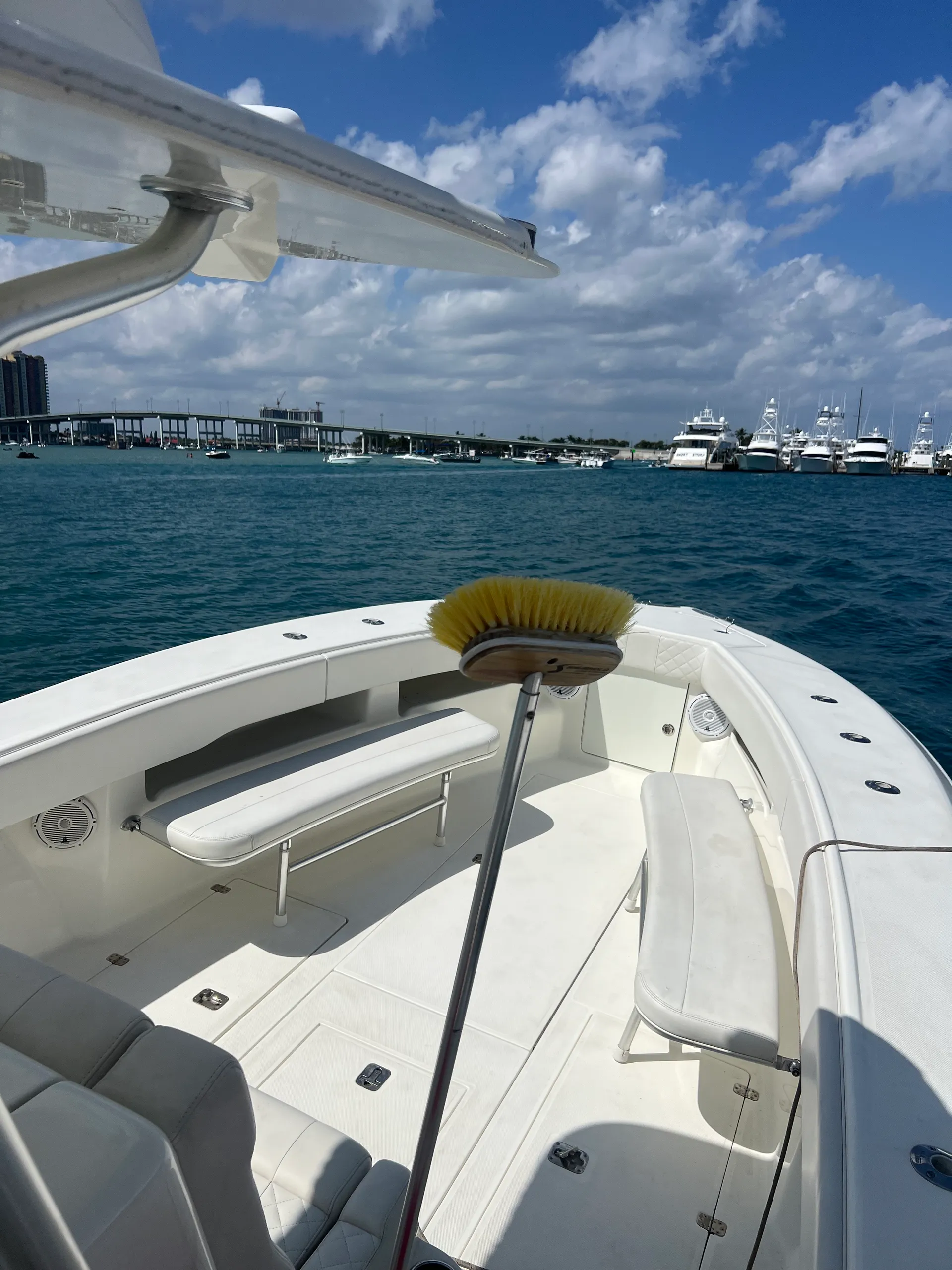 Sea Vee Boats 340b Open w/2-F350 Yamaha in Lantana, FL — photo 3