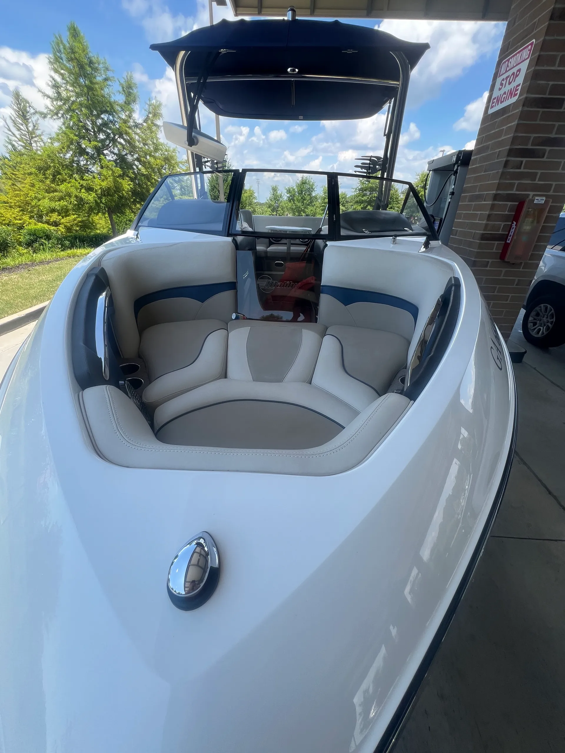 MALIBU BOATS WAKESETTER 22 MXZ in Woodstock, GA — photo 3