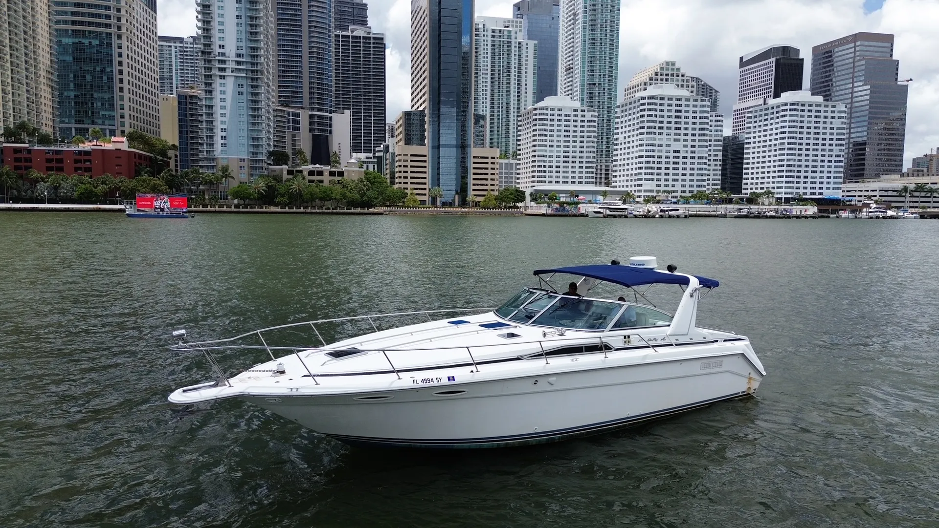 SEA RAY BOATS 370 in Miami, FL — photo 2