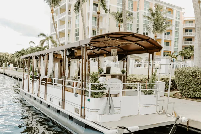 Rent a Maurell pontoon in Lantana, FL near me