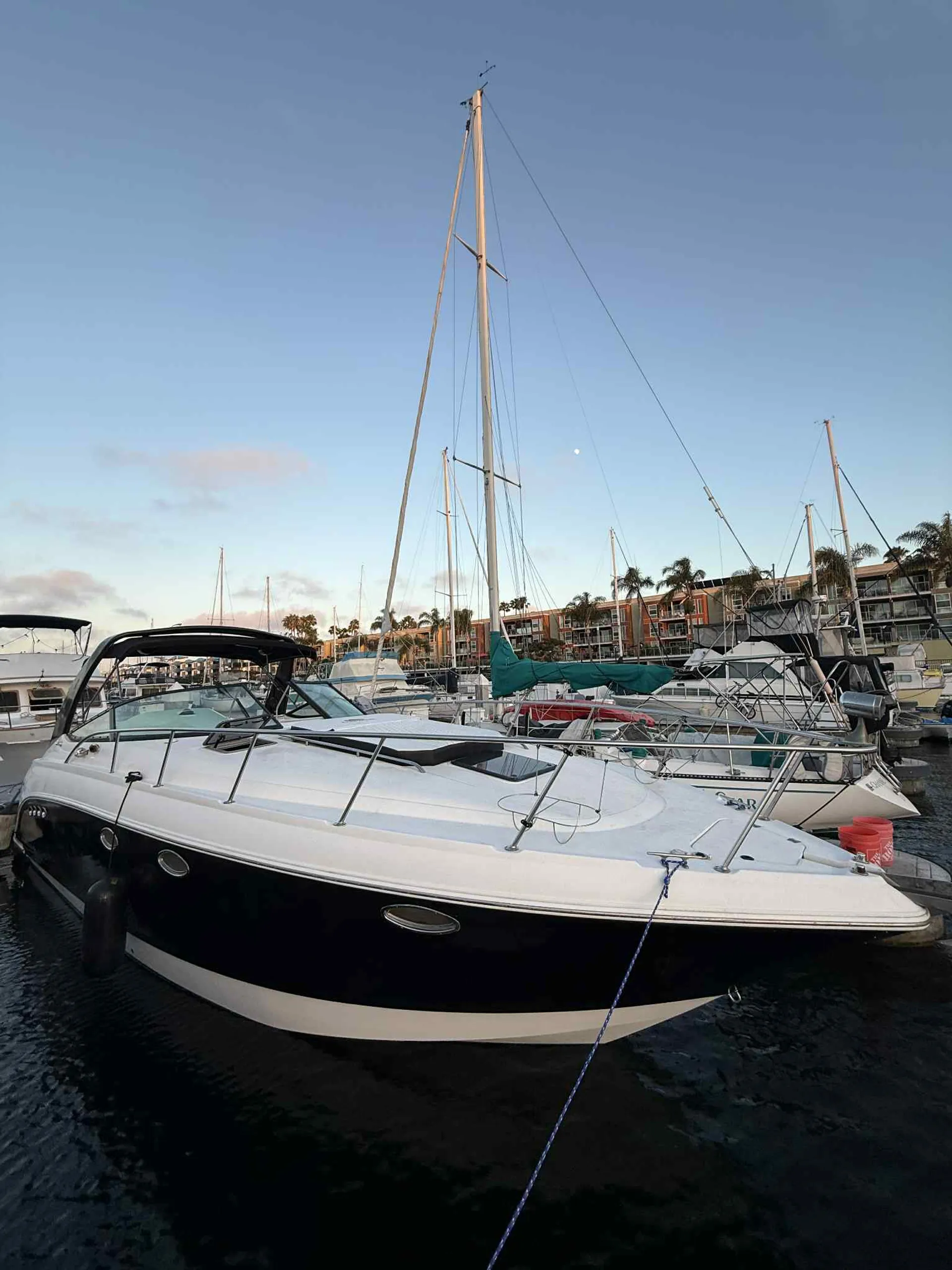 Good times in a luxury yacht in Marina del Rey