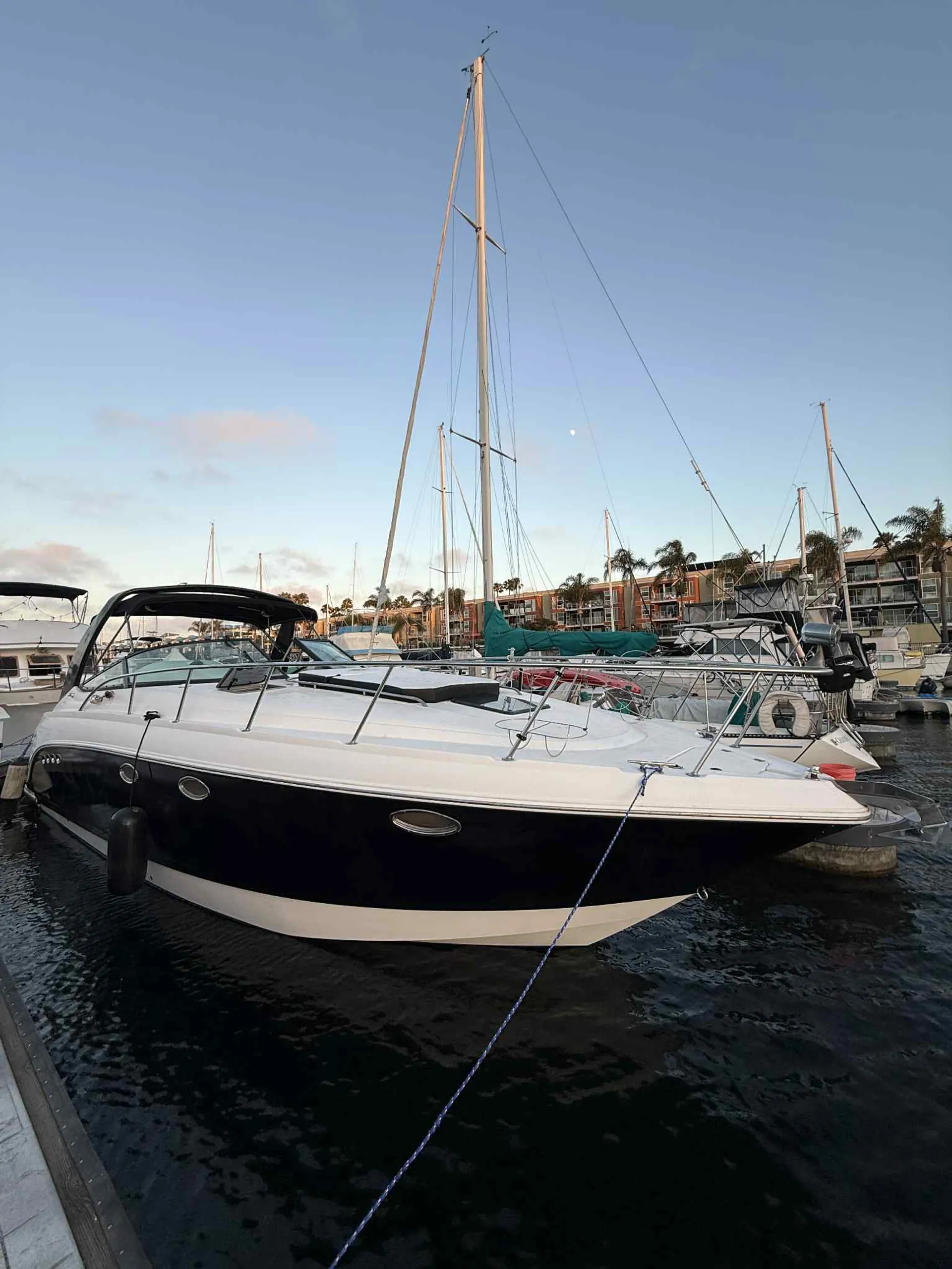 Good times in a luxury yacht in Marina del Rey