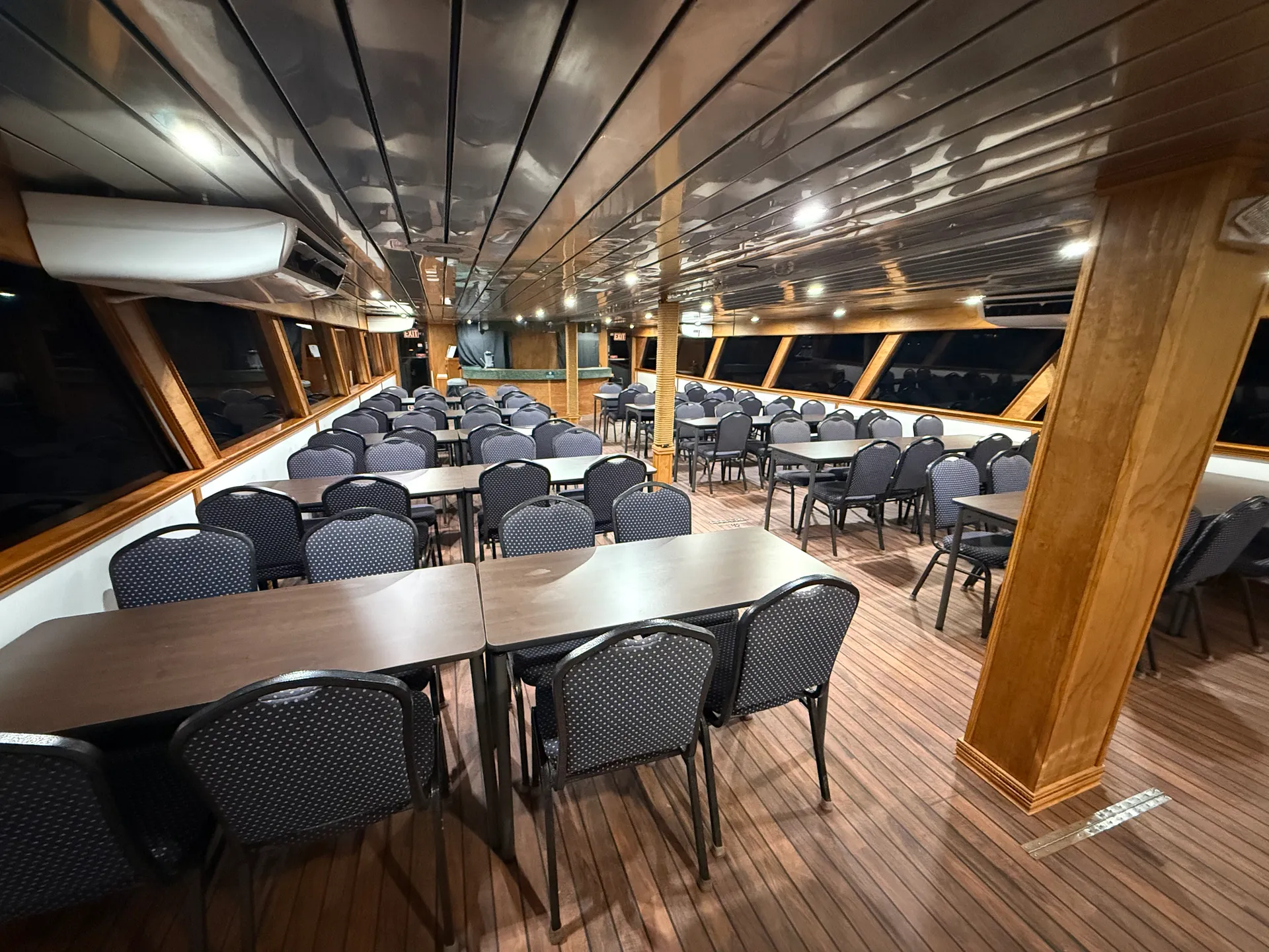 Enjoy the best views of Annapolis aboard the Island Princess