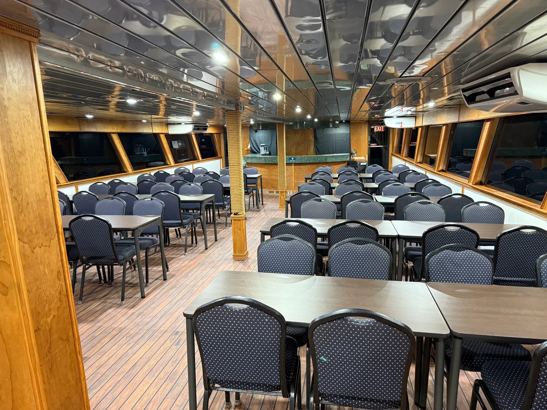 Enjoy the best views of Annapolis aboard the Island Princess