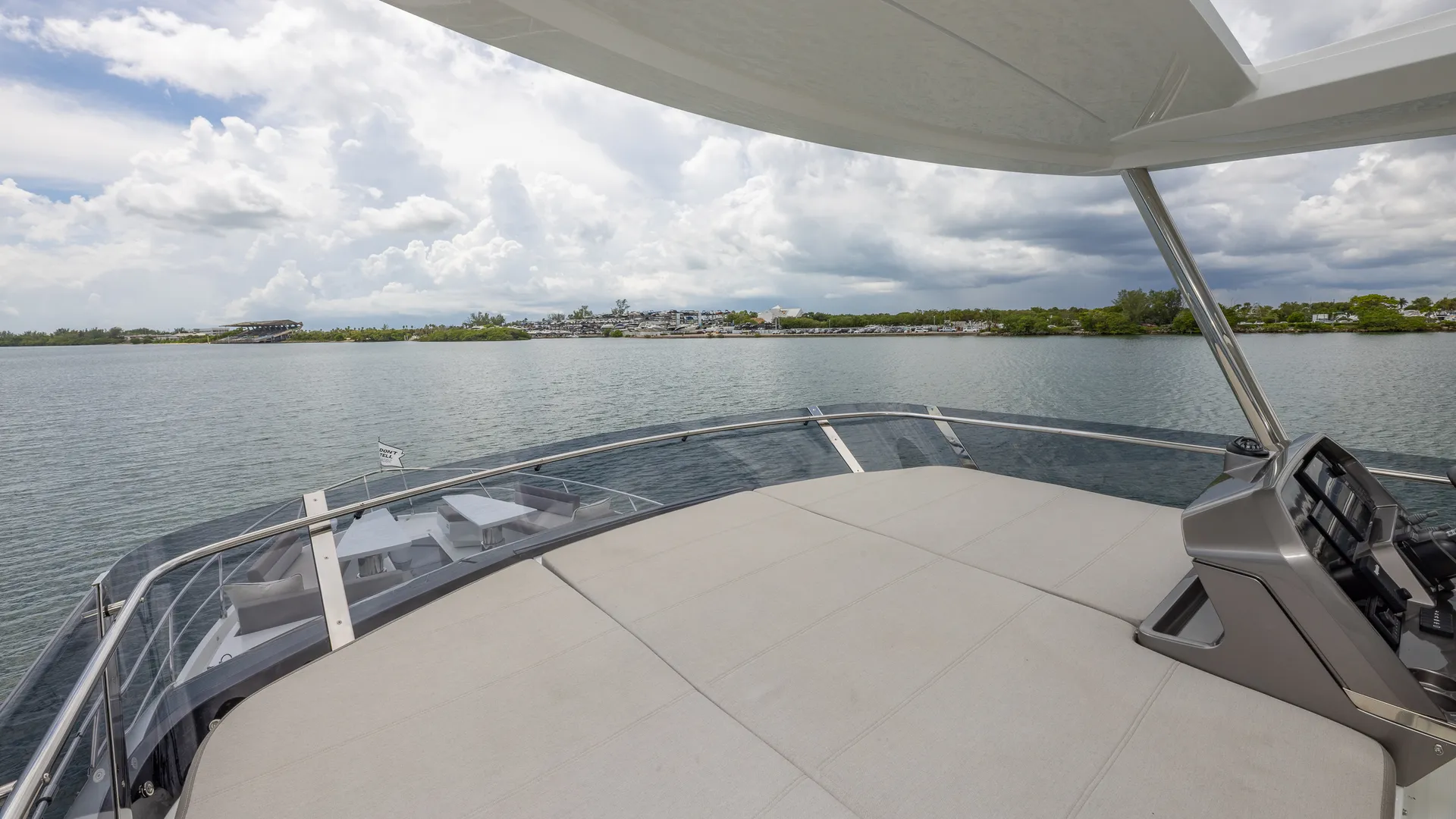 Experience the 2025 Galeon – A Masterpiece of Modern Yachting