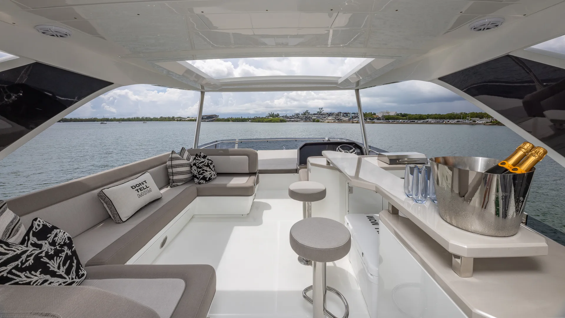 Experience the 2025 Galeon – A Masterpiece of Modern Yachting
