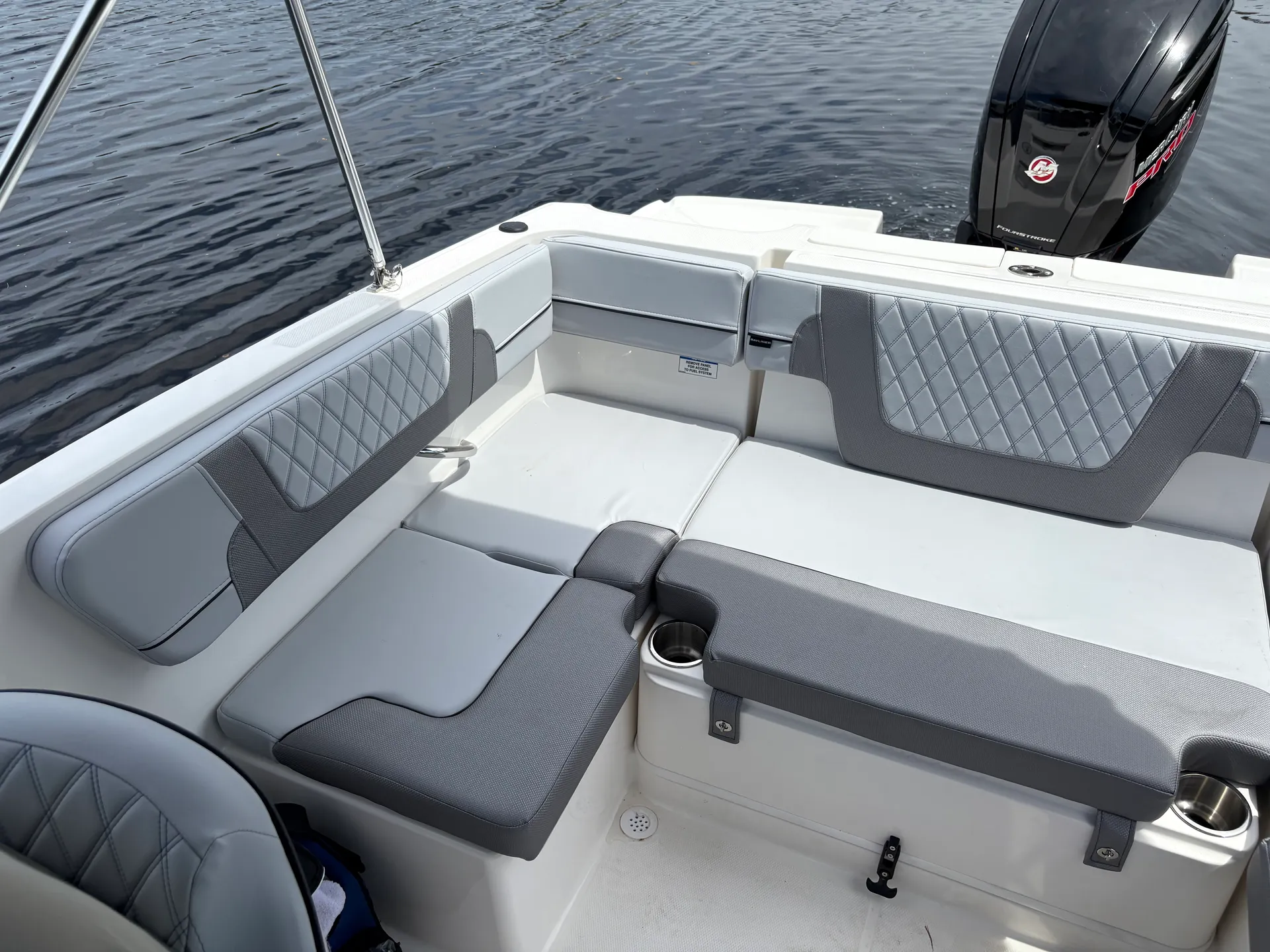 NEW LISTING!!! BRAND NEW 2024 Bayliner VR4! - The Perfect Day Boat