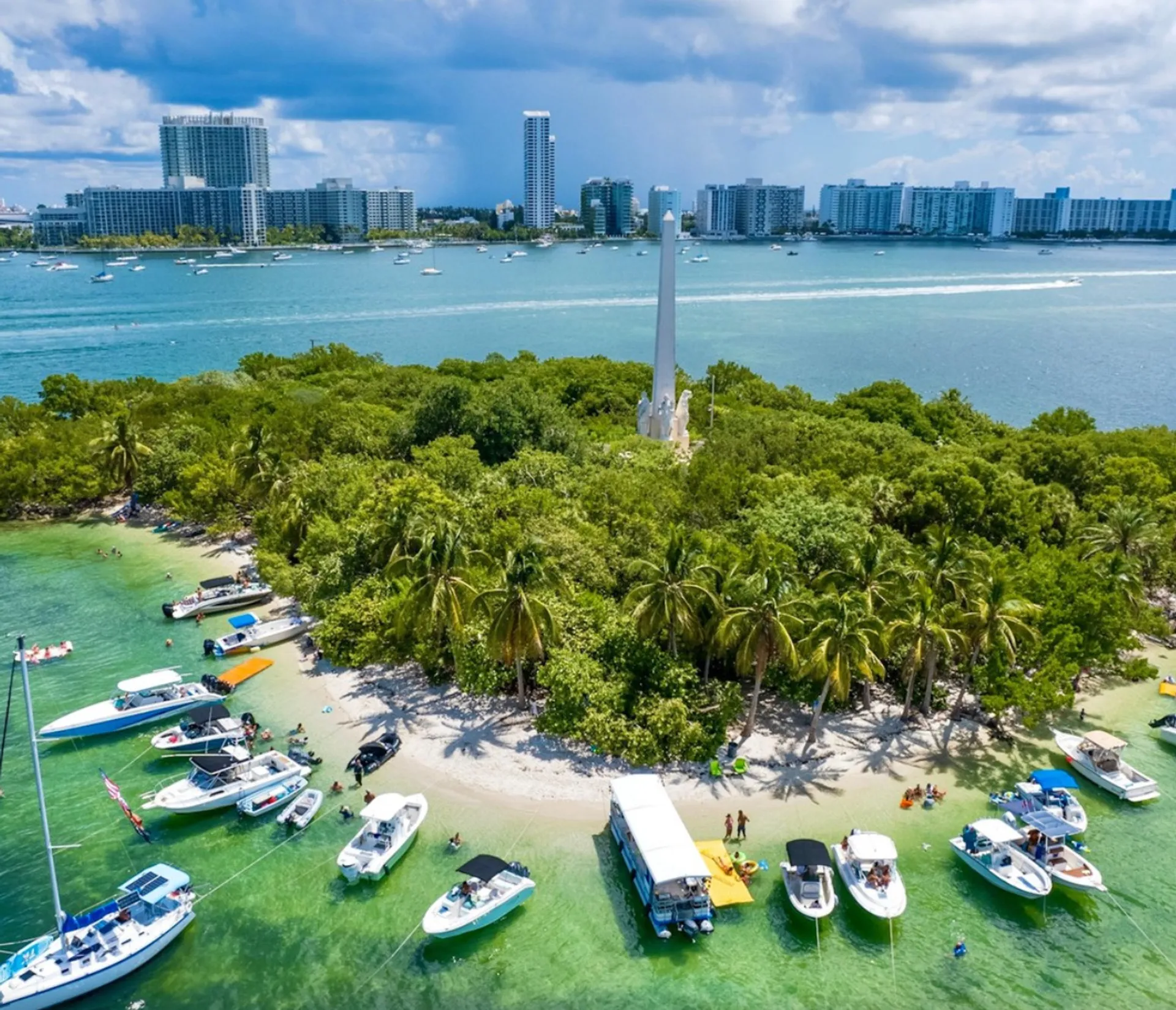 LUXURY MIAMI BOAT EXPERIENCE 🌴 -
🎉FREE HOUR ❗️NO HIDDEN FEES ❗️