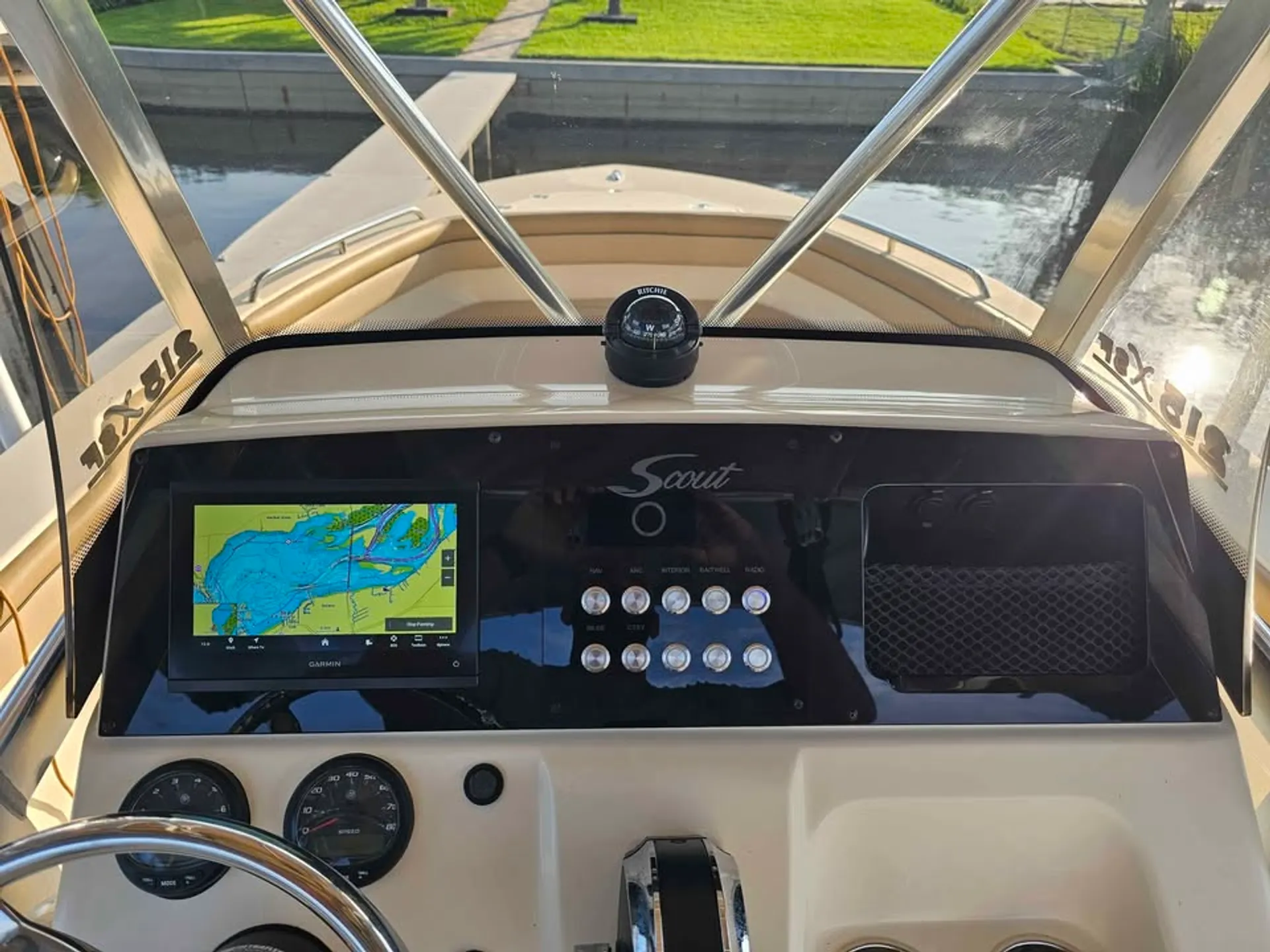 2018 Scout 215 XSF – 300HP Mercury, Luxury &amp; Fun on the Water