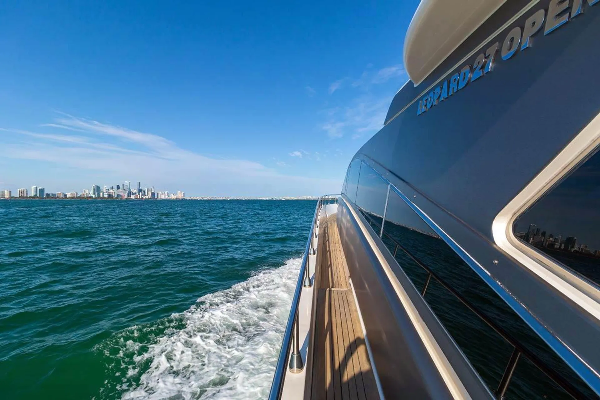 95ft Leopard Pershing Mega Yacht w/Water Toys