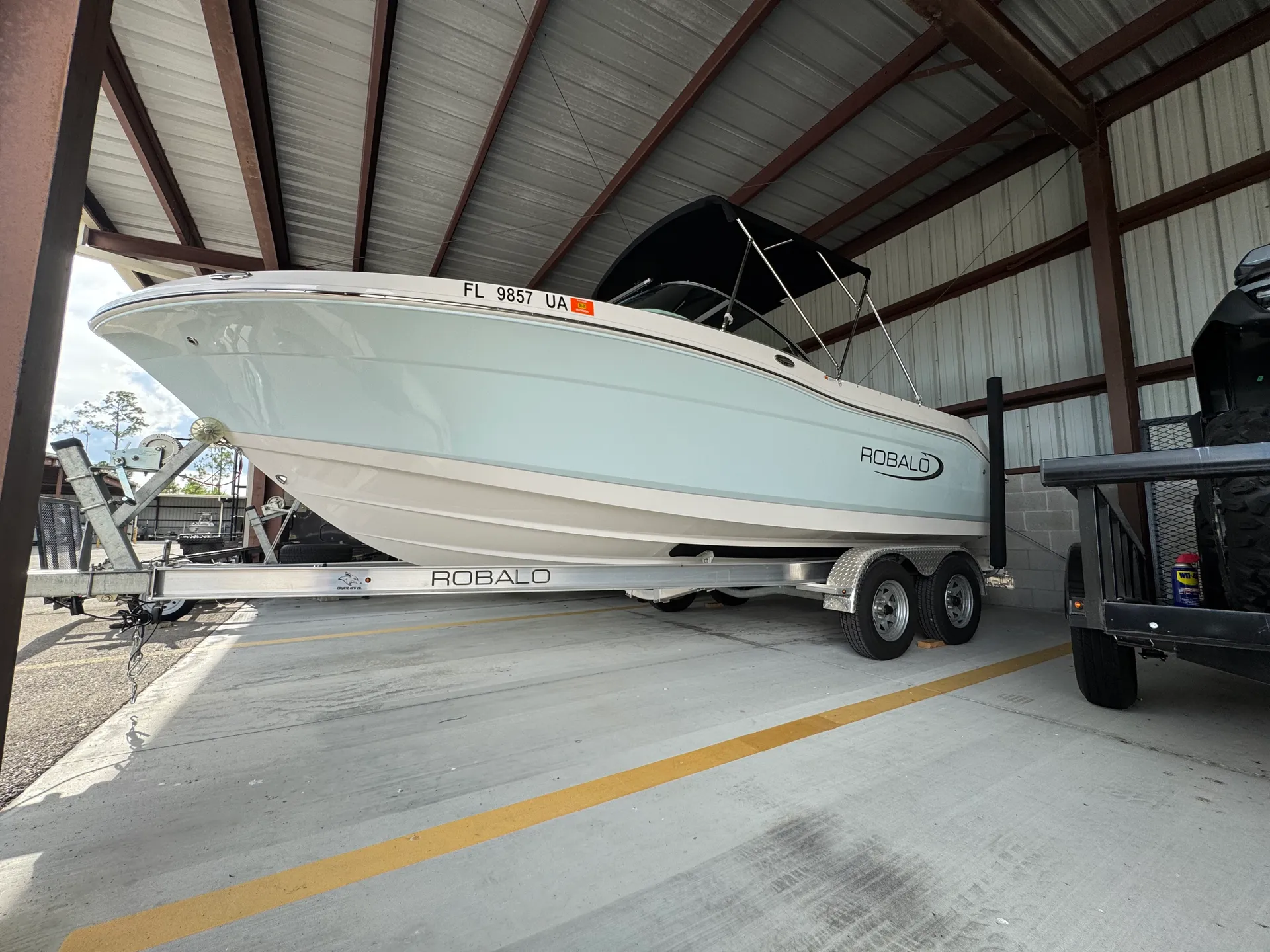 ROBALO R207 in Fort Myers, FL — photo 9