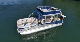 28Ft Avalon Windjammer W/Slide – Lake Travis boat photo