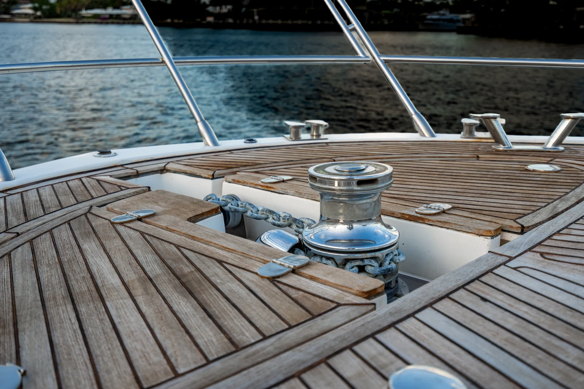 Azimut Yachts 70 in Miami Beach, FL — photo 8