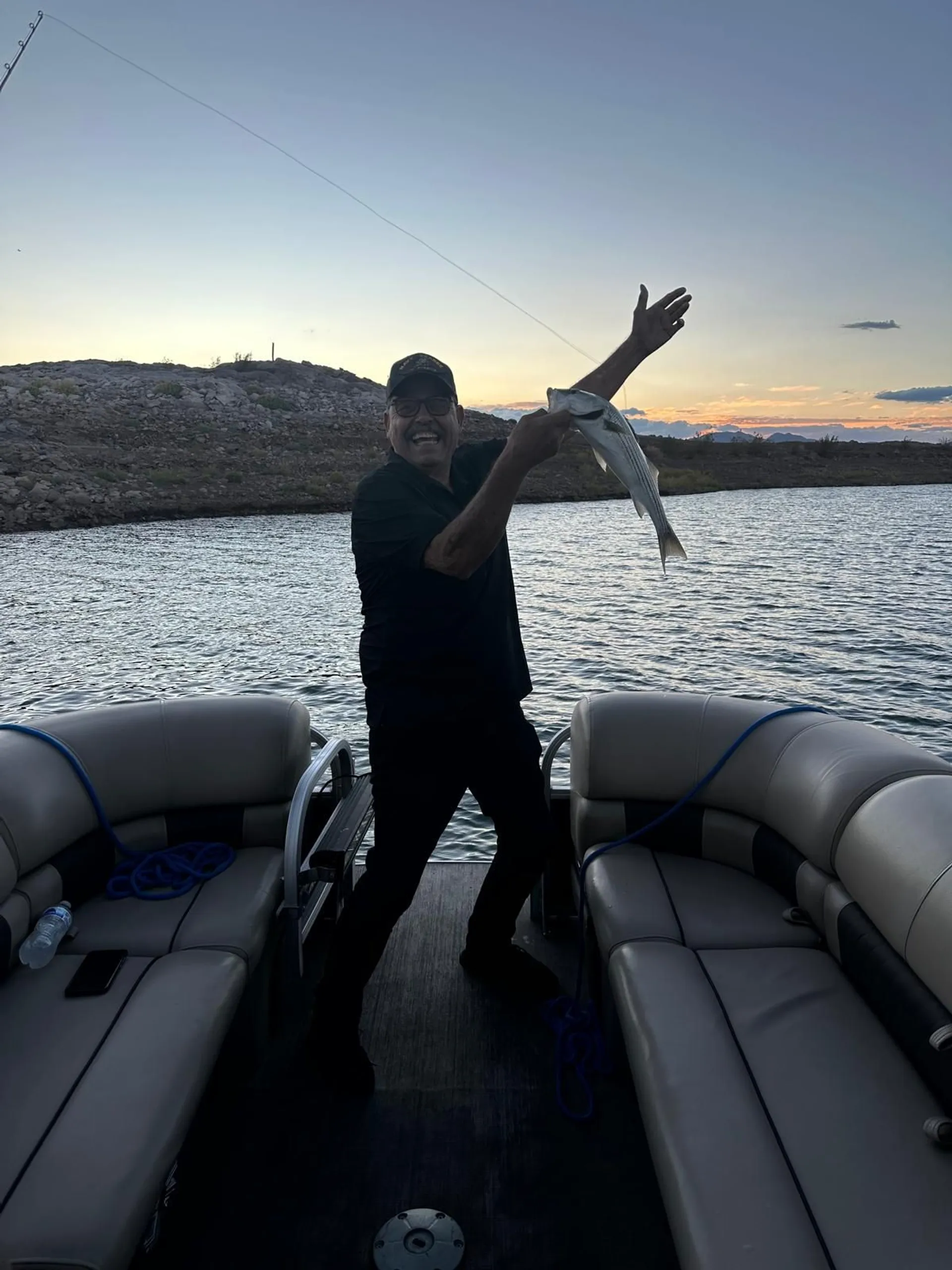 SUN TRACKER SPORTFISH 22 DLX in Boulder City, NV — photo 9