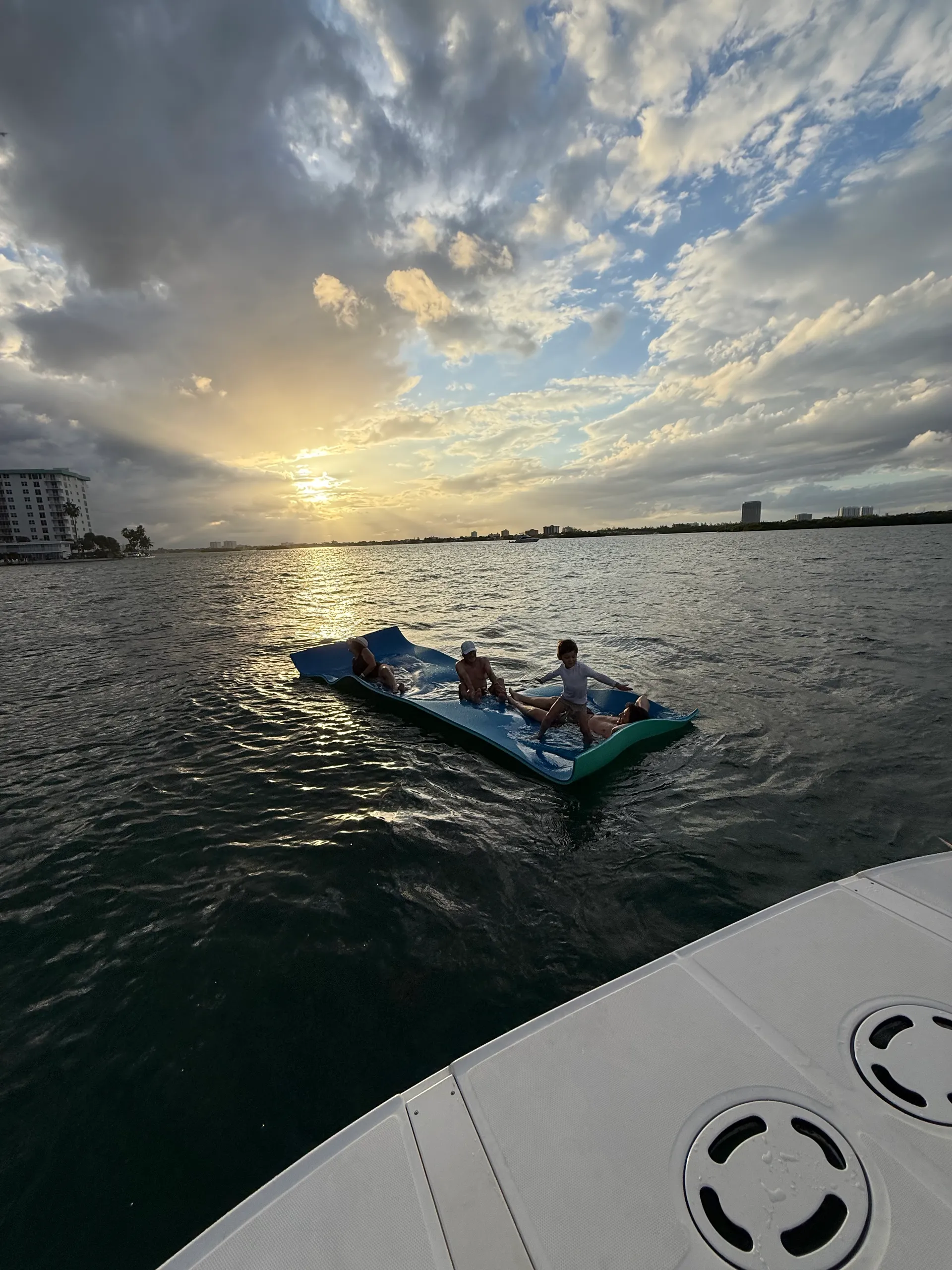 SOLARA ✨🌴 Sail in Style • 52ft Yatch • Space for 13 Guests 🌴✨