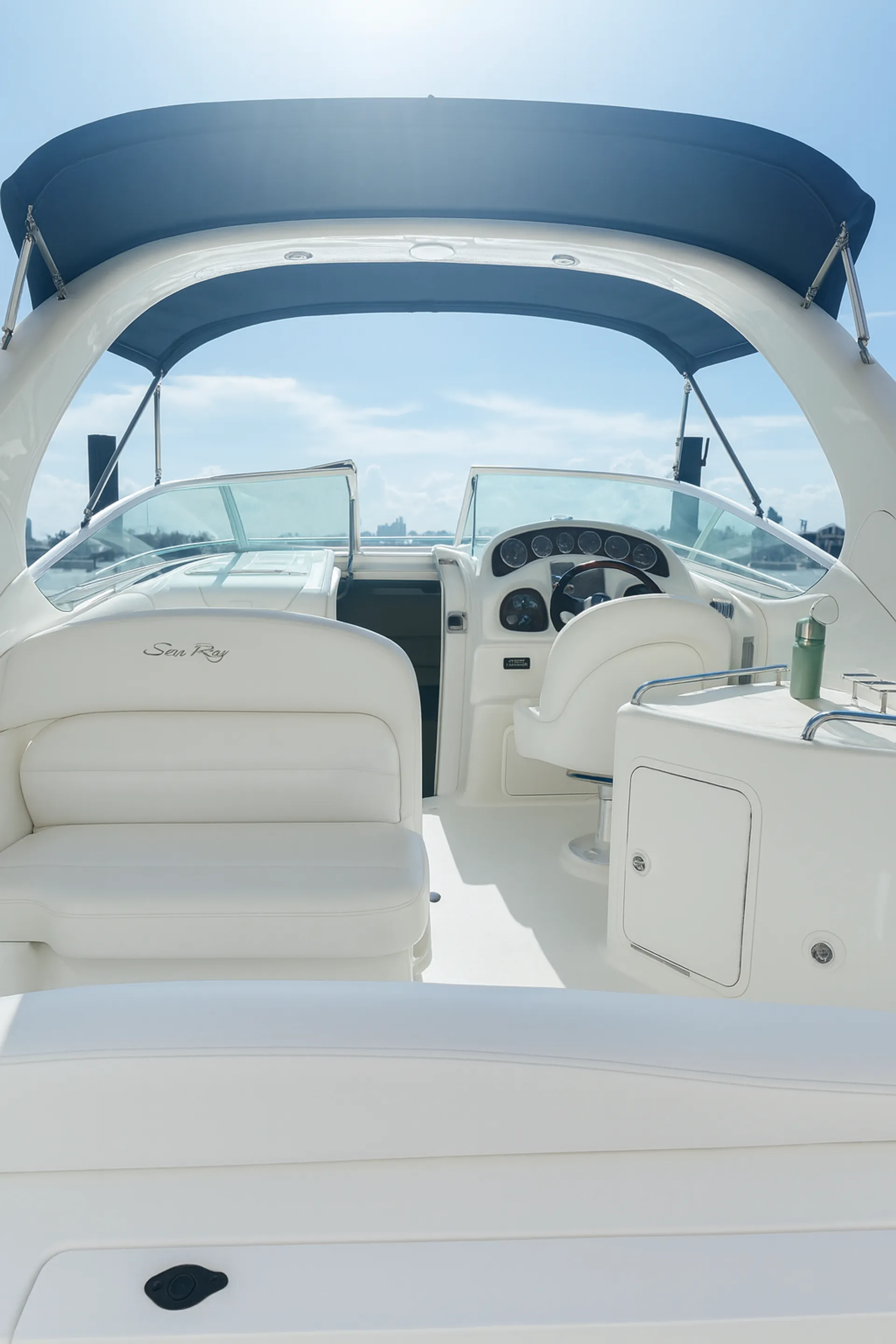 Sea Ray 280 Luxury Cruise – No Hidden Fees