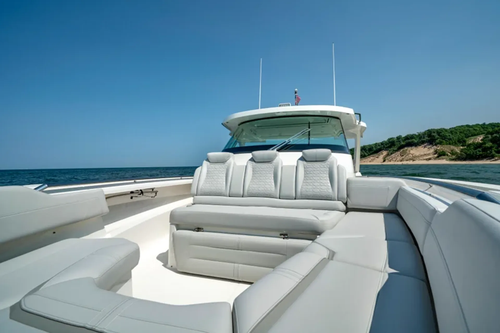 Tiara 43 LS Day Boating and Sight Seeing!