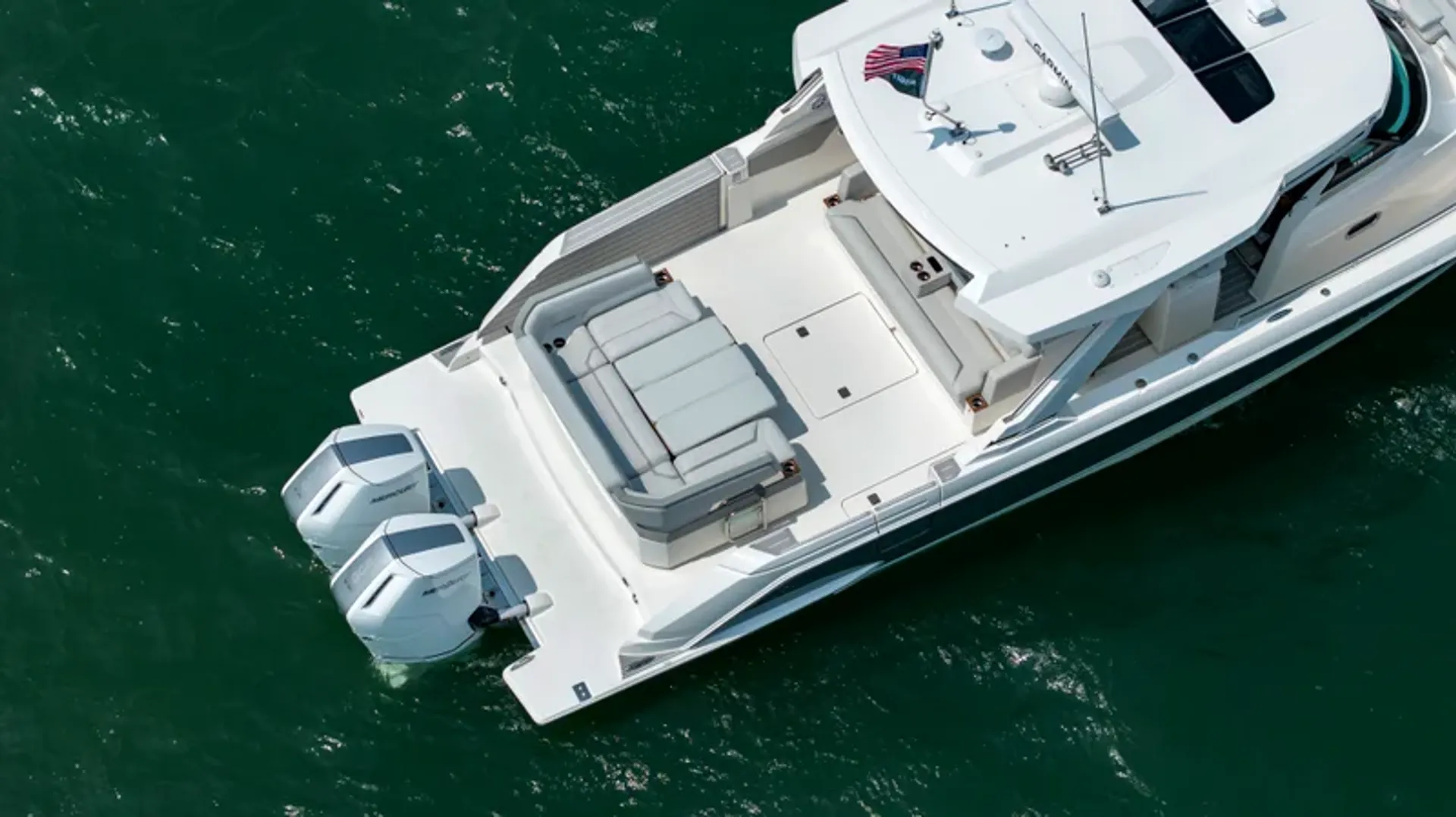 Tiara 43 LS Day Boating and Sight Seeing!