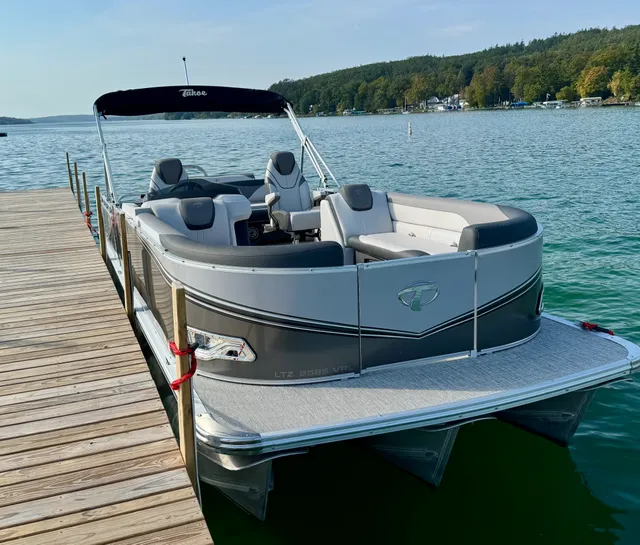Rent a TAHOE PONTOONS pontoon in Walloon Lake, MI near me