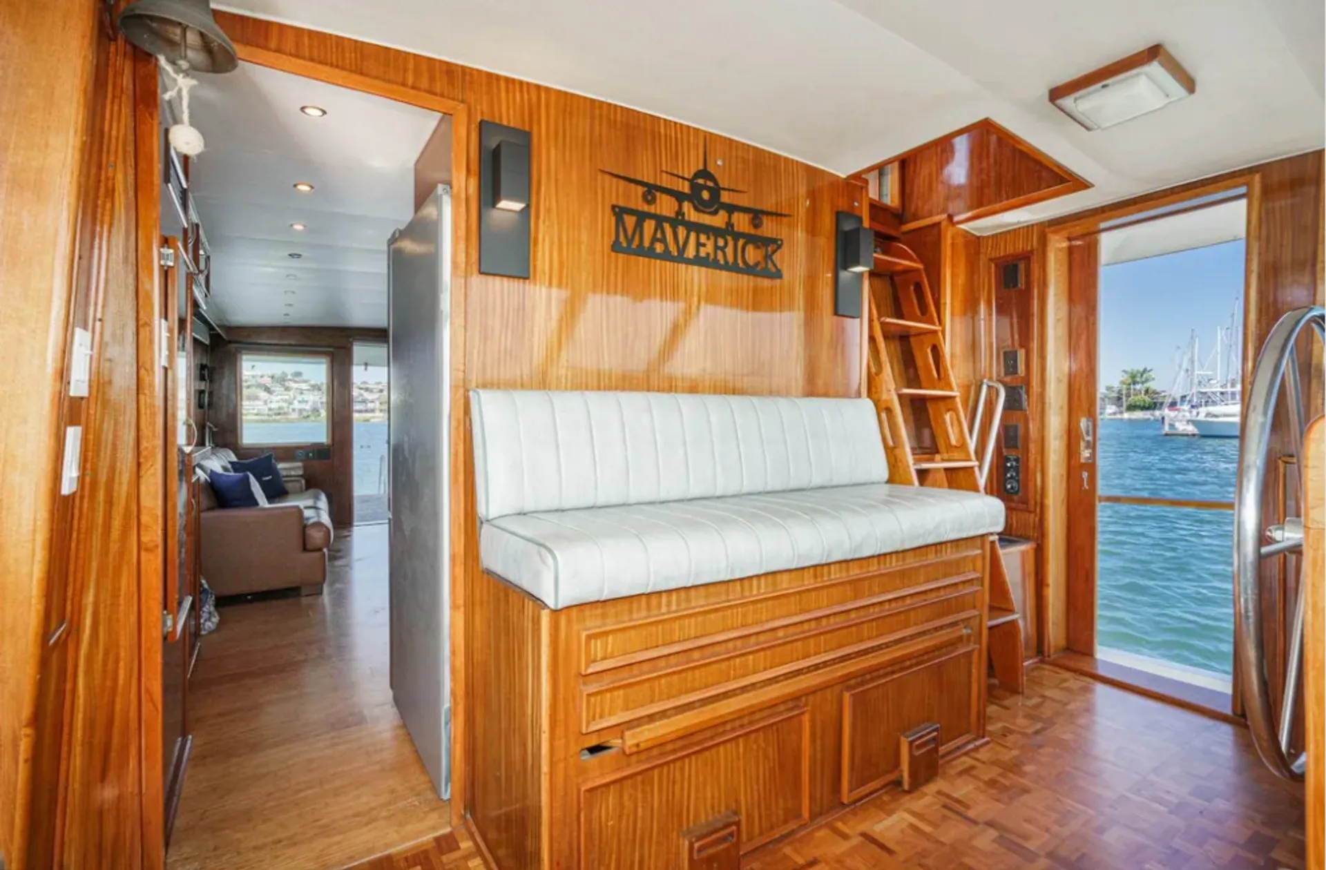 THE MOST FUN LUXURY YACHT RENTAL IN SAN DIEGO