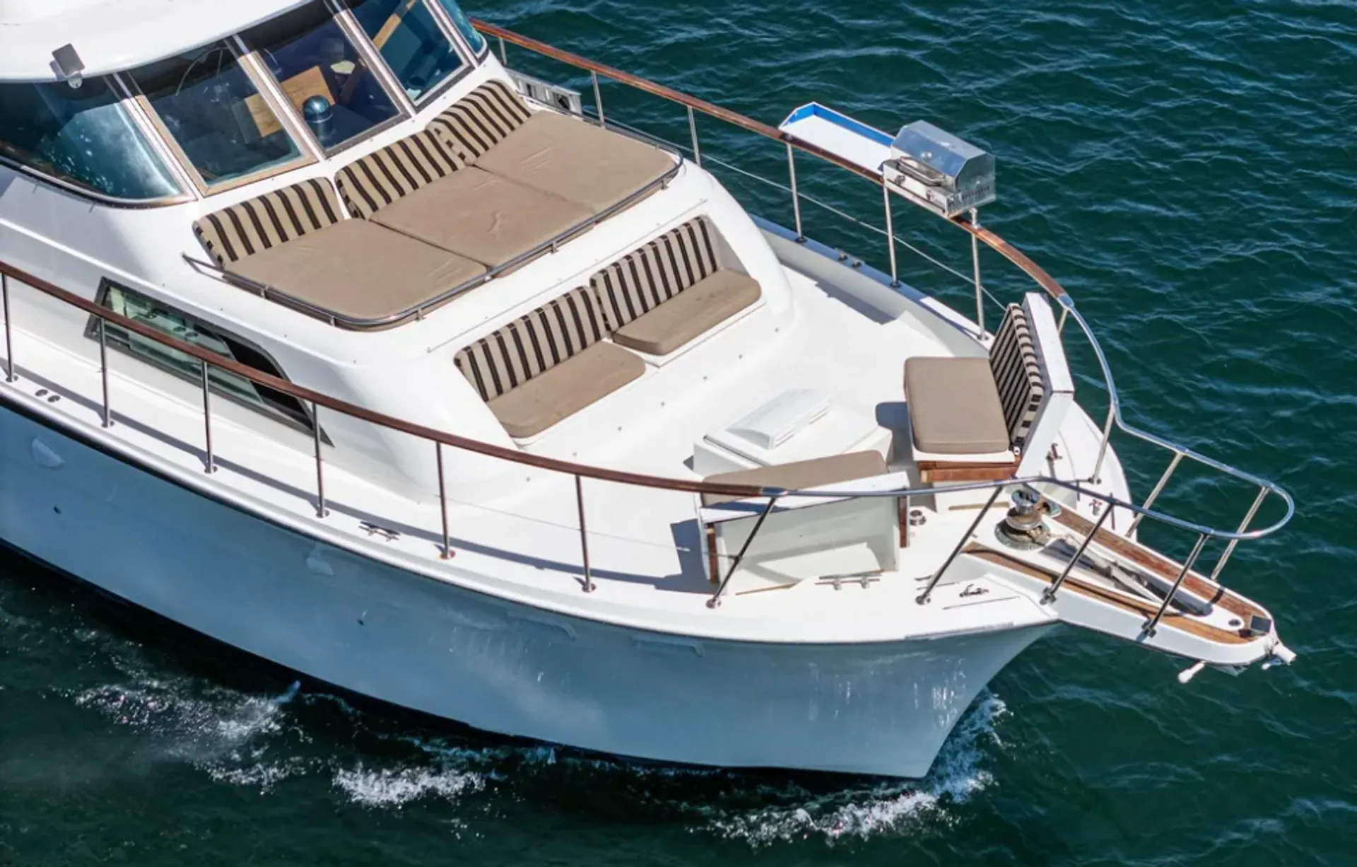THE MOST FUN LUXURY YACHT RENTAL IN SAN DIEGO