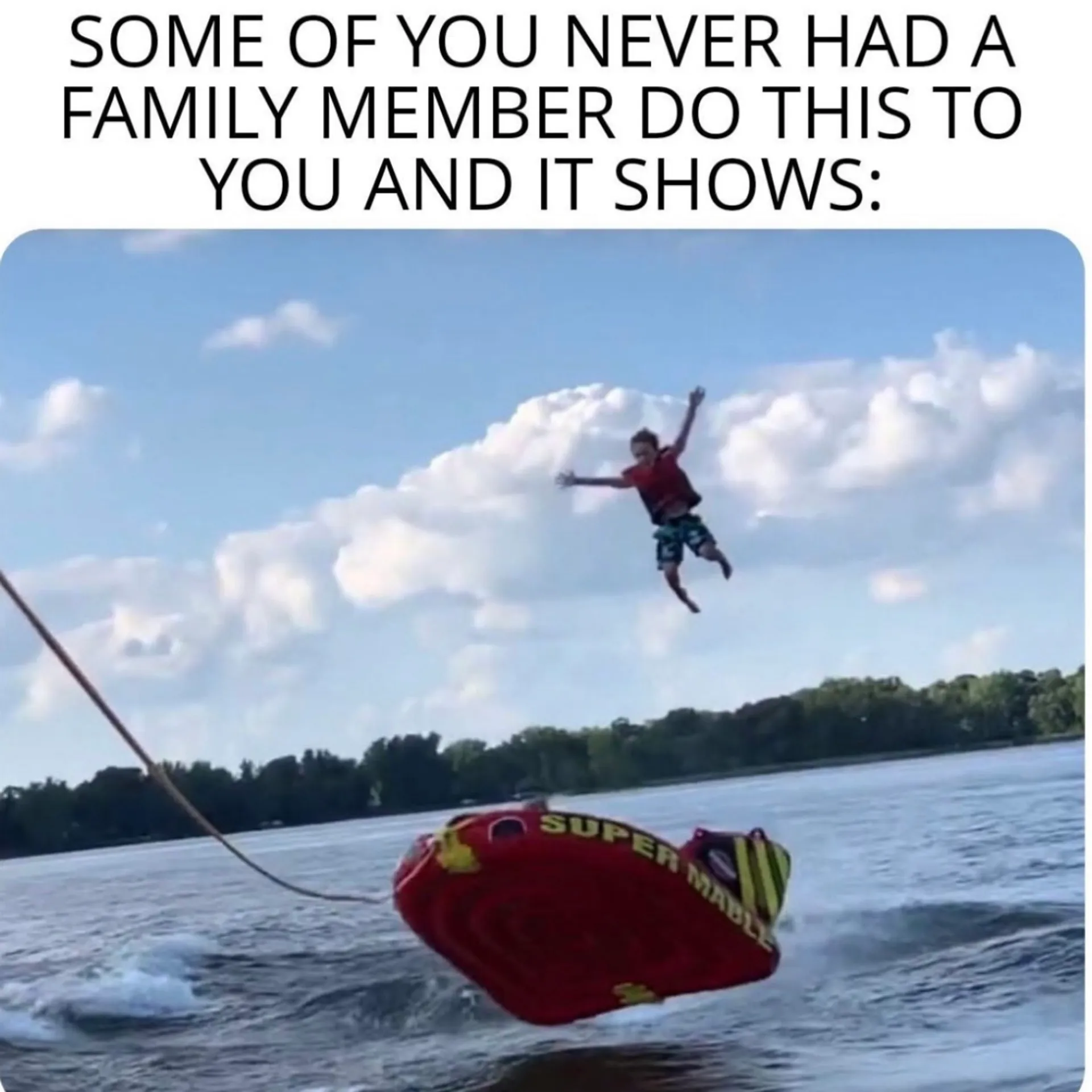 SPACIOUS 22FT TRITOON WITH BIG 200 HP MERCURY &amp; lILYPAD DIVING BOARD