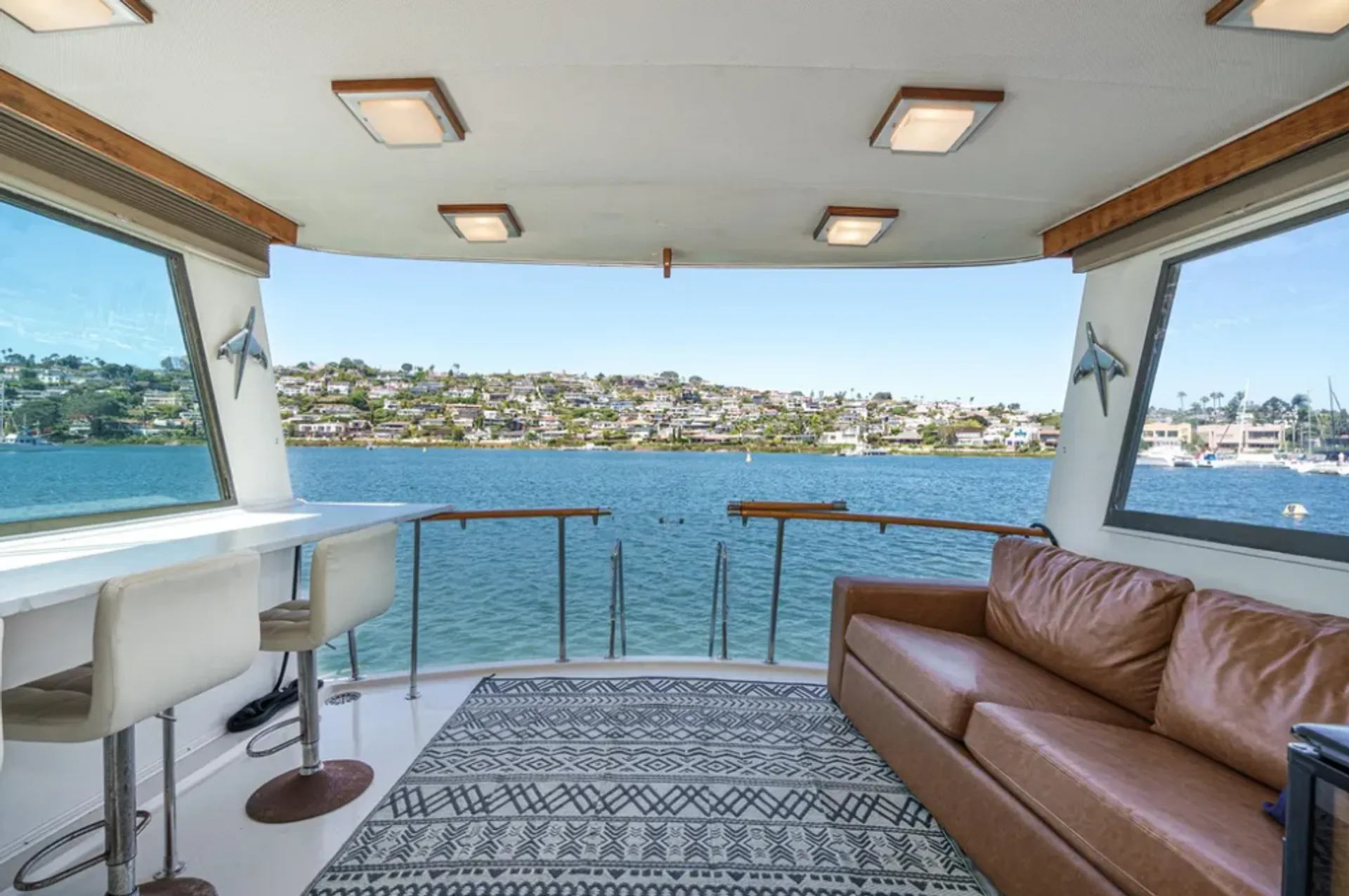 THE MOST FUN LUXURY YACHT RENTAL IN SAN DIEGO