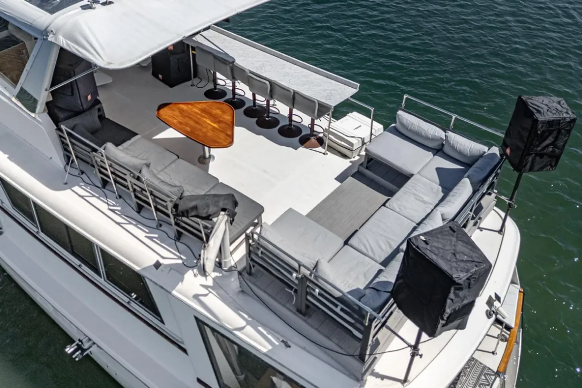 THE MOST FUN LUXURY YACHT RENTAL IN SAN DIEGO