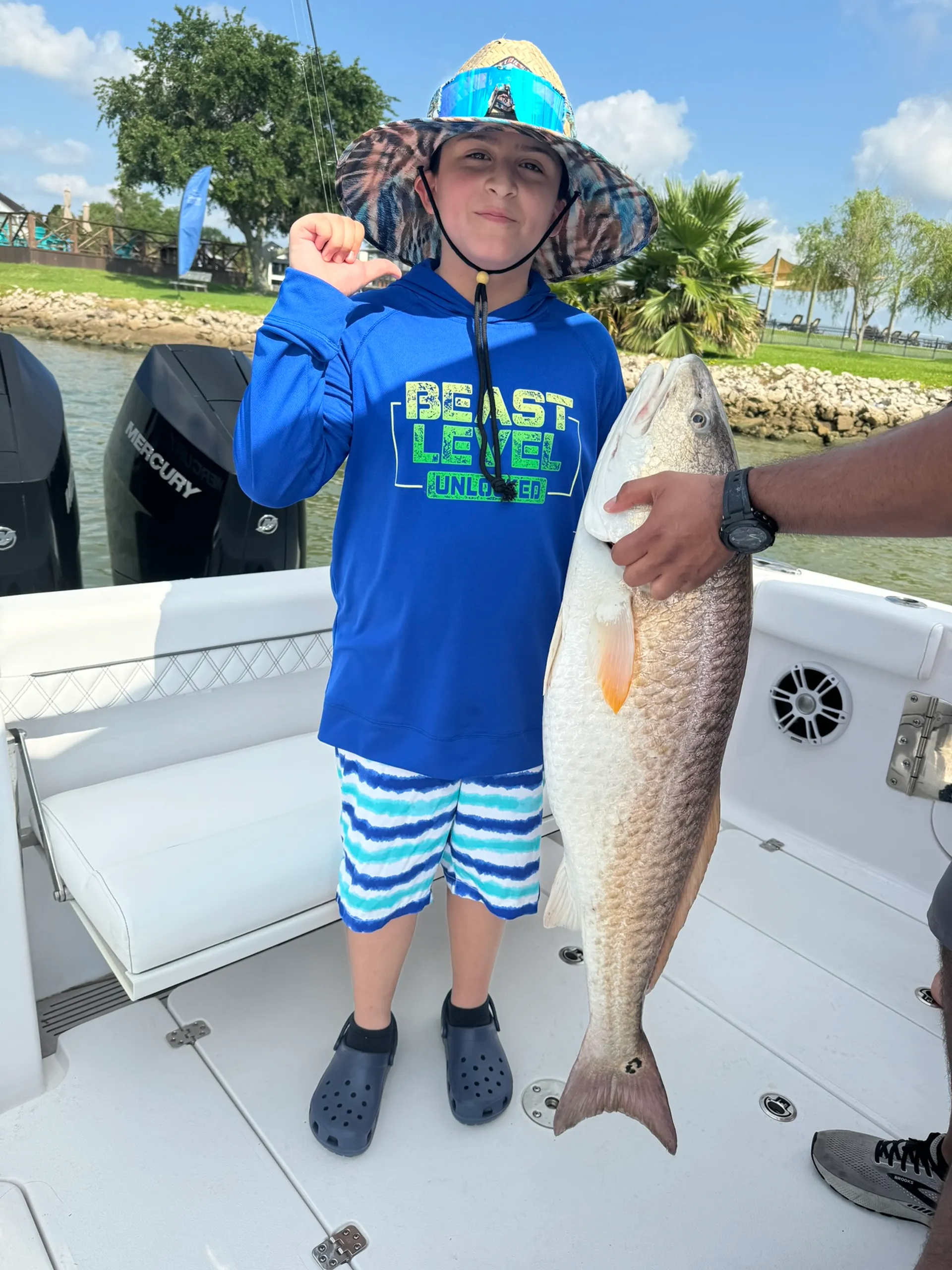 Cruise in Comfort – 2025 Sportsman 32' Seakeeper