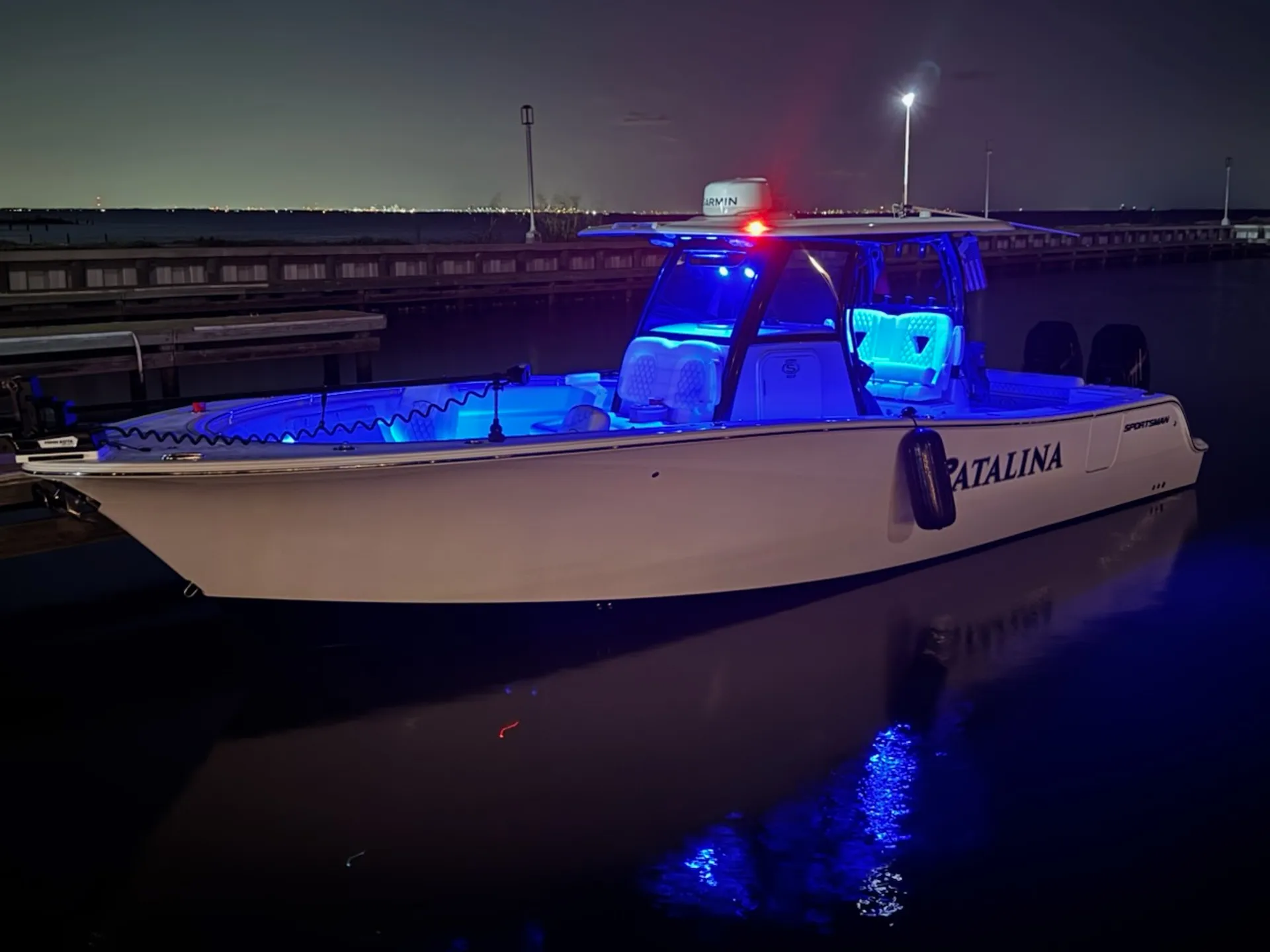 Cruise in Comfort – 2025 Sportsman 32' Seakeeper