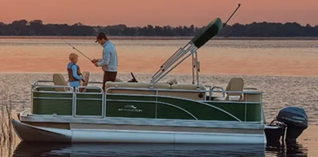 Rent a BENNINGTON MARINE pontoon in Mooresville, NC near me