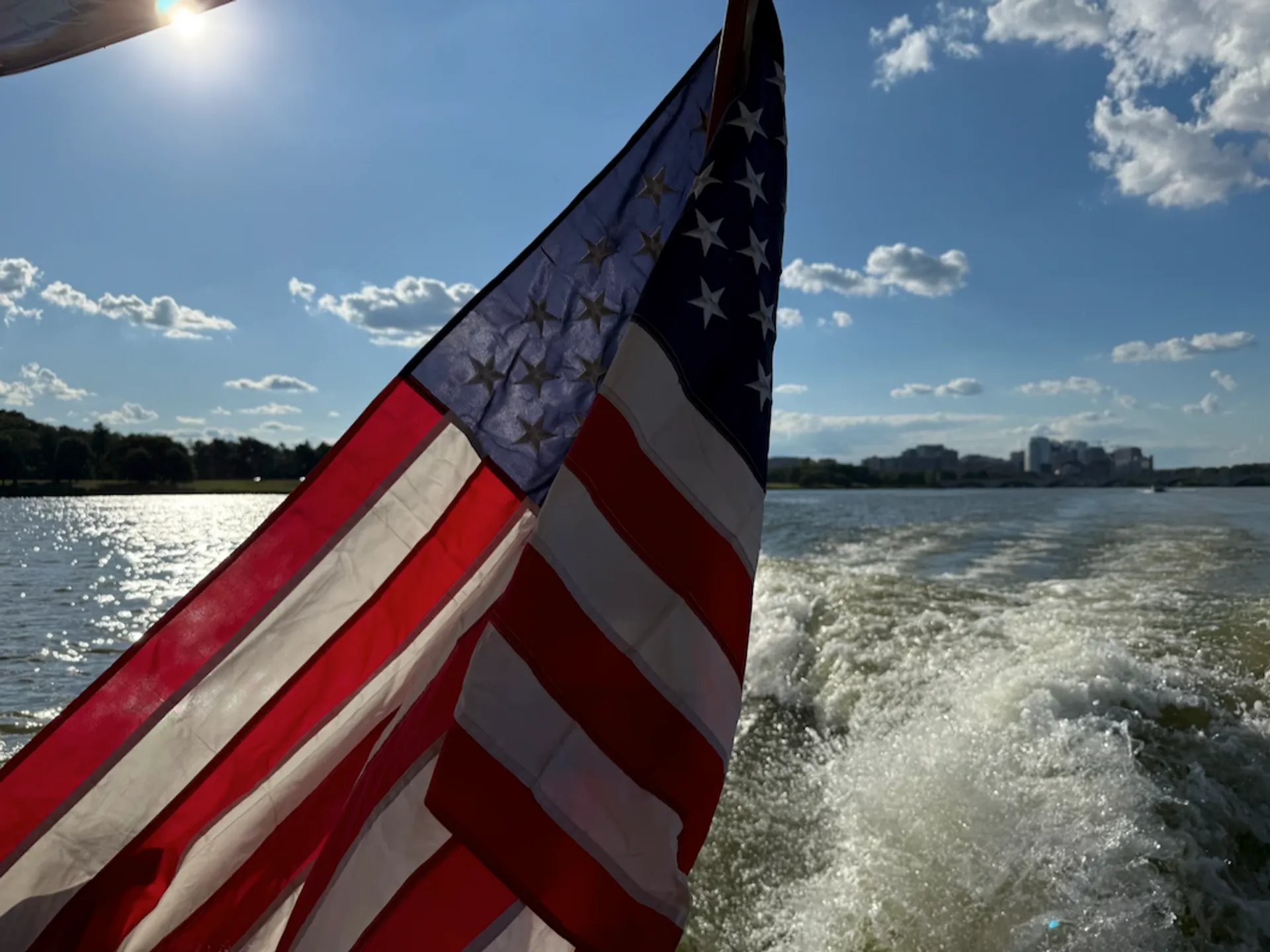 37' Luxury Private Yacht - Washington DC Potomac Boat Tours