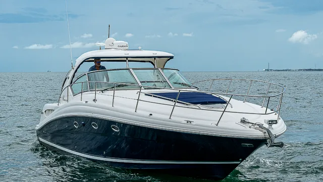 Rent a SEA RAY BOATS motor yacht in Key West, FL near me