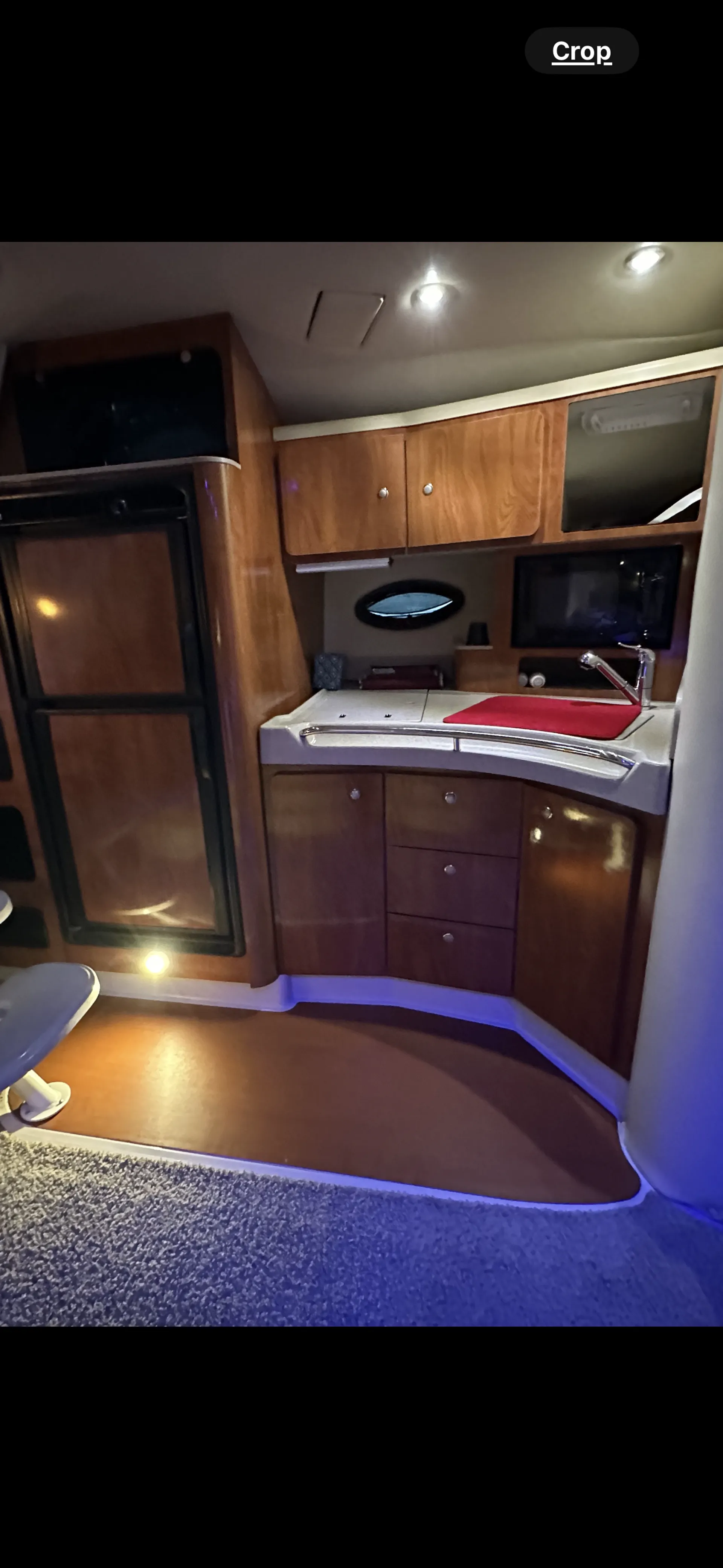 Perfect Boat for Family and Friends!